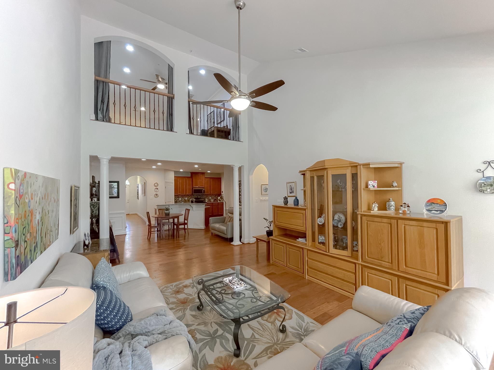 10428 Sunshine Pl