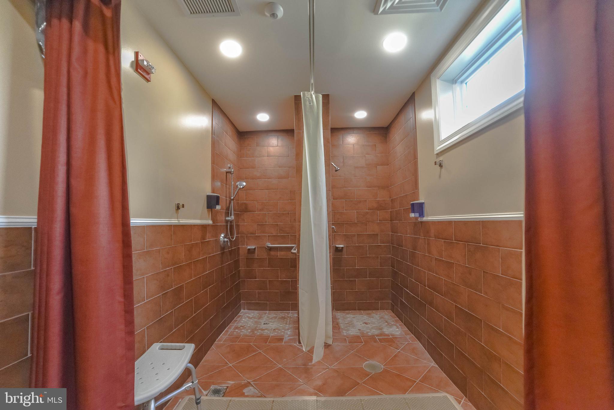 10428 Sunshine Pl