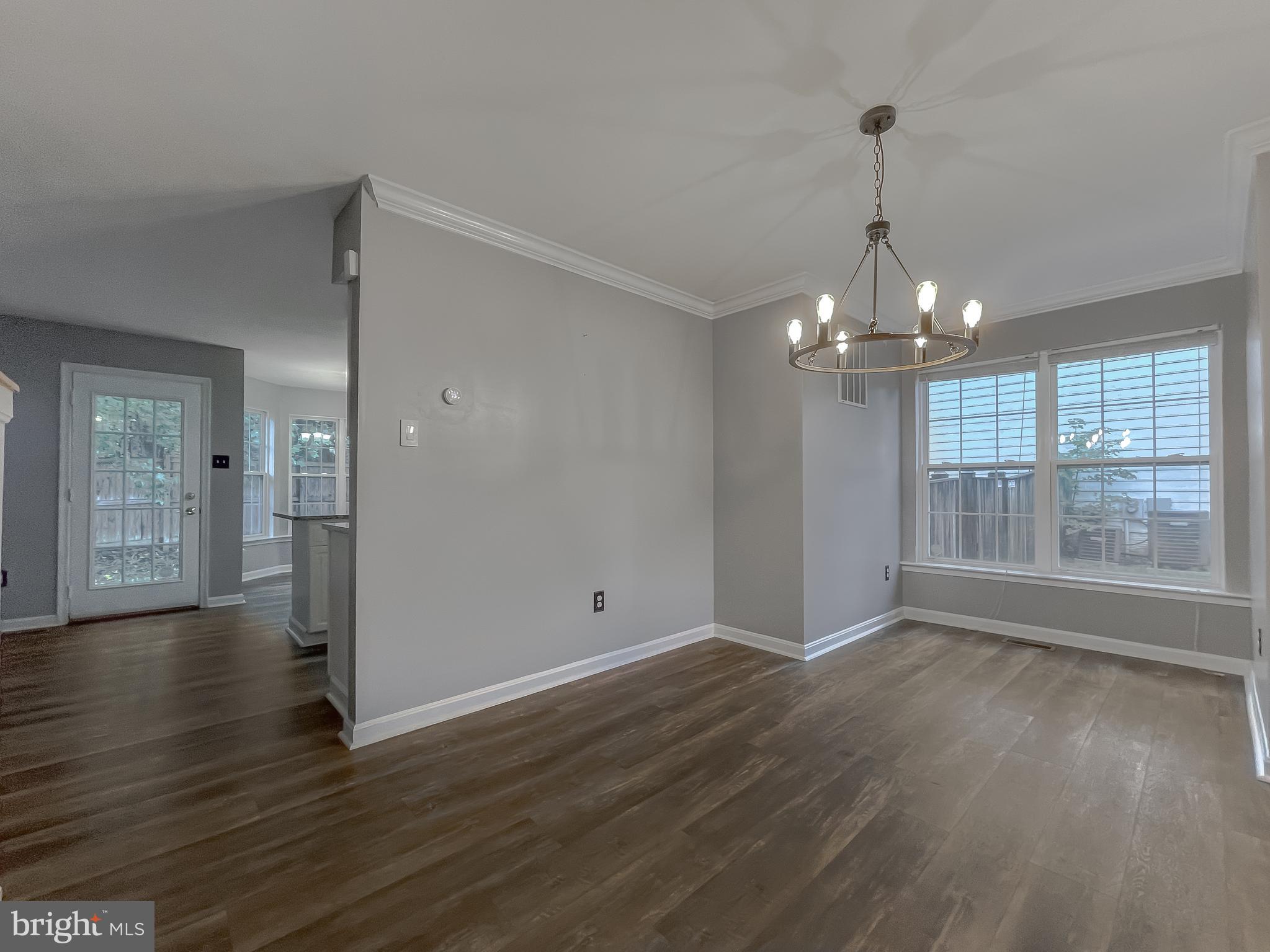 3680 Prince Edward Dr