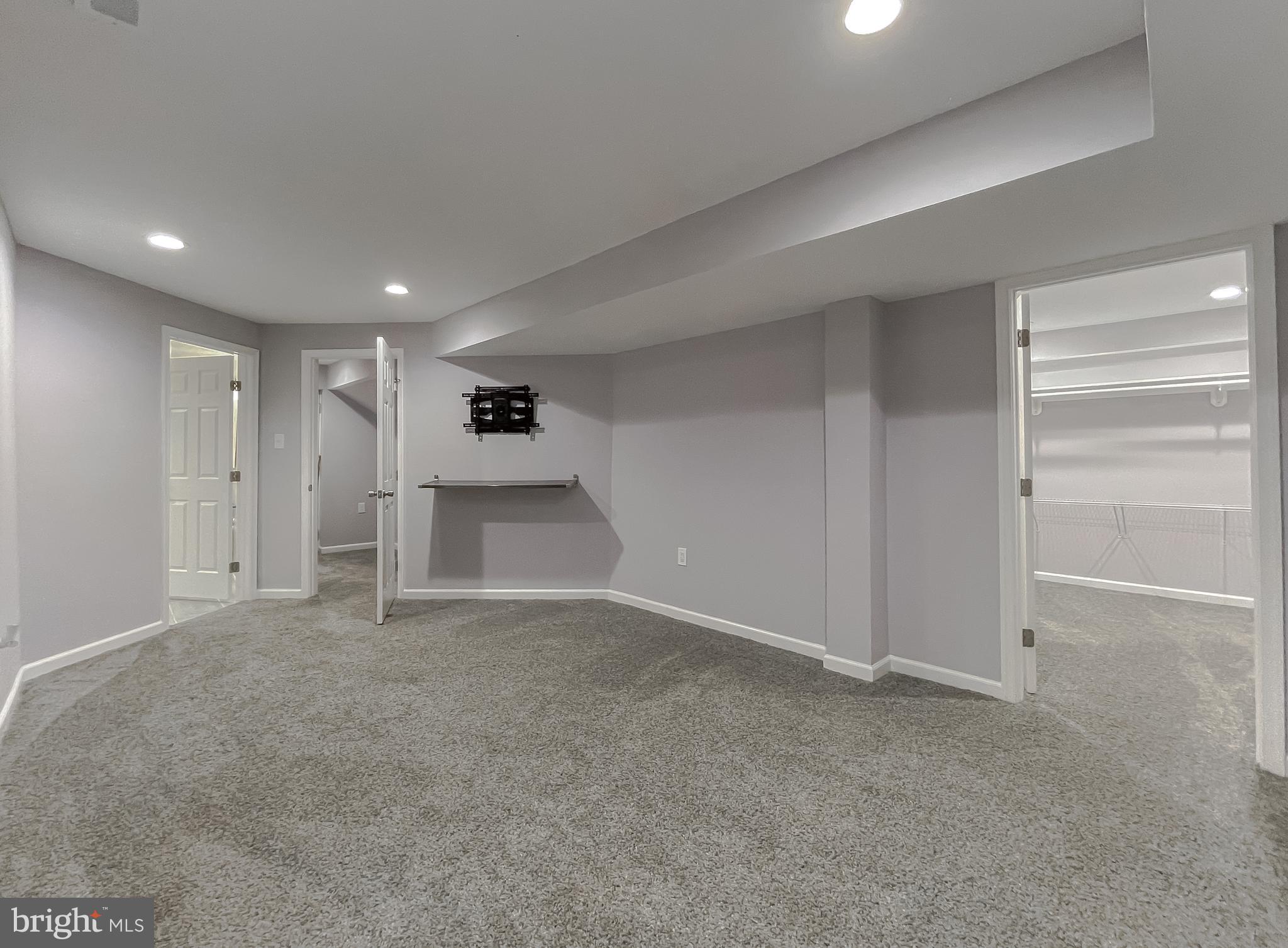 3680 Prince Edward Dr