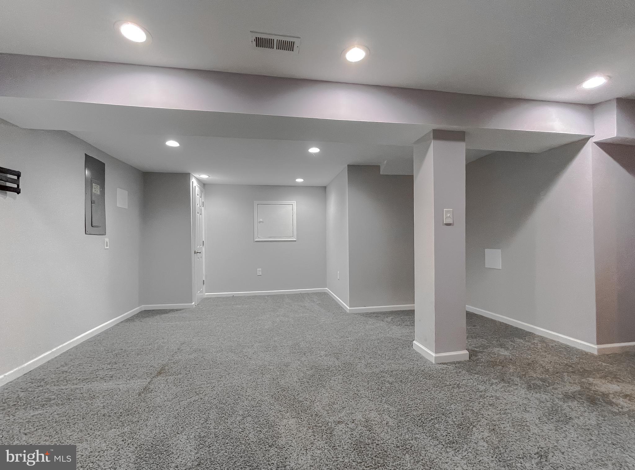 3680 Prince Edward Dr