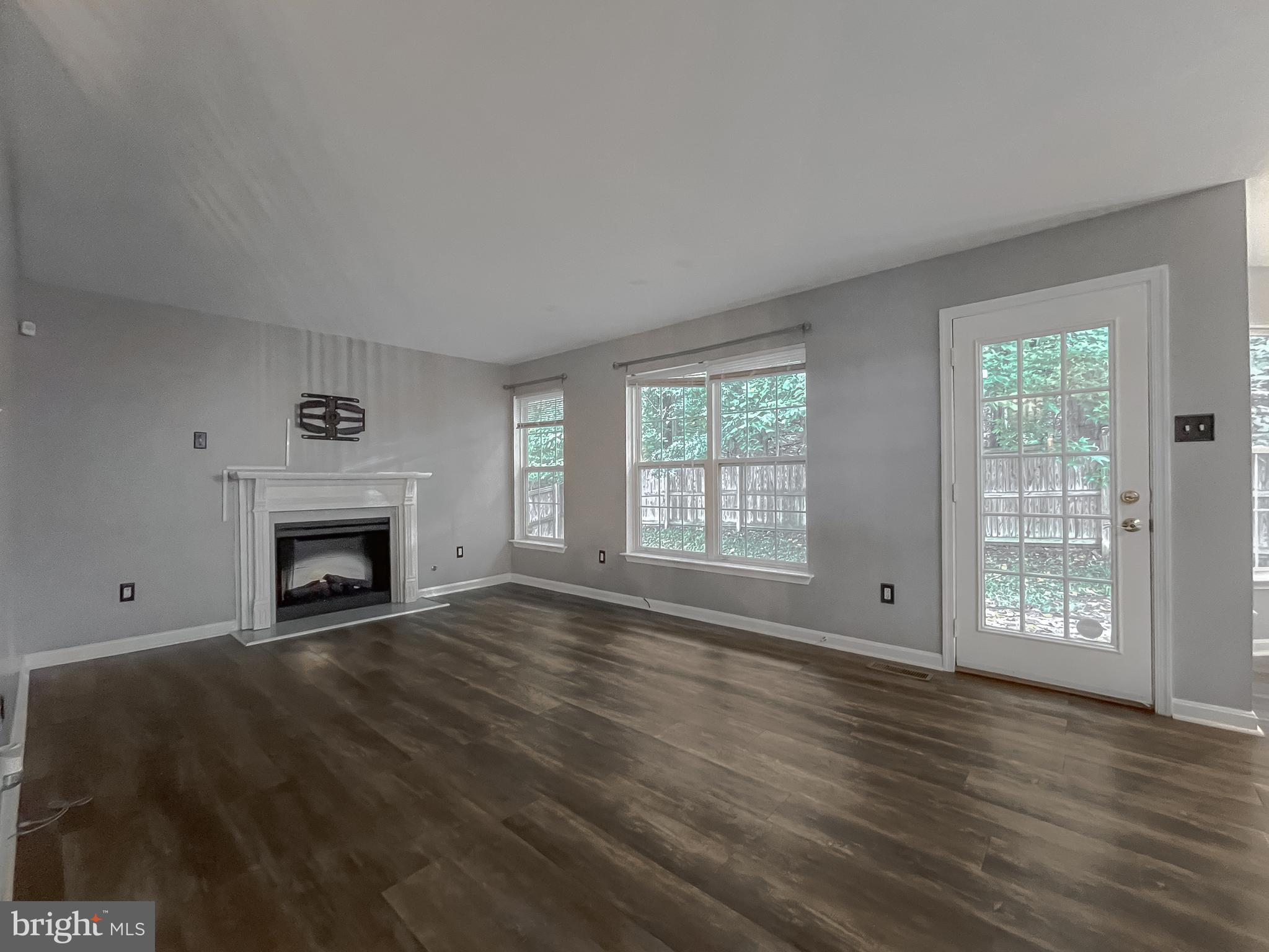 3680 Prince Edward Dr