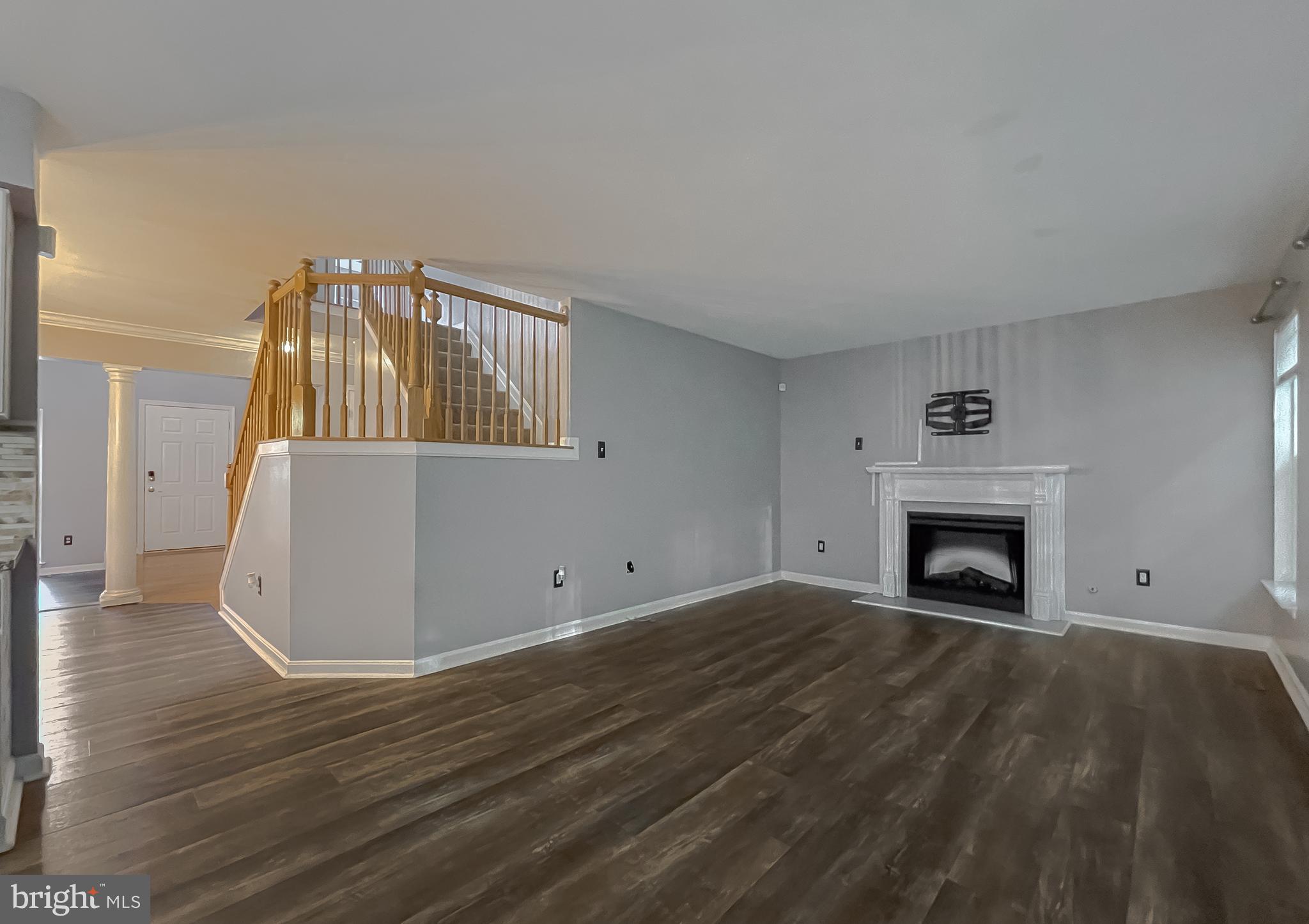 3680 Prince Edward Dr