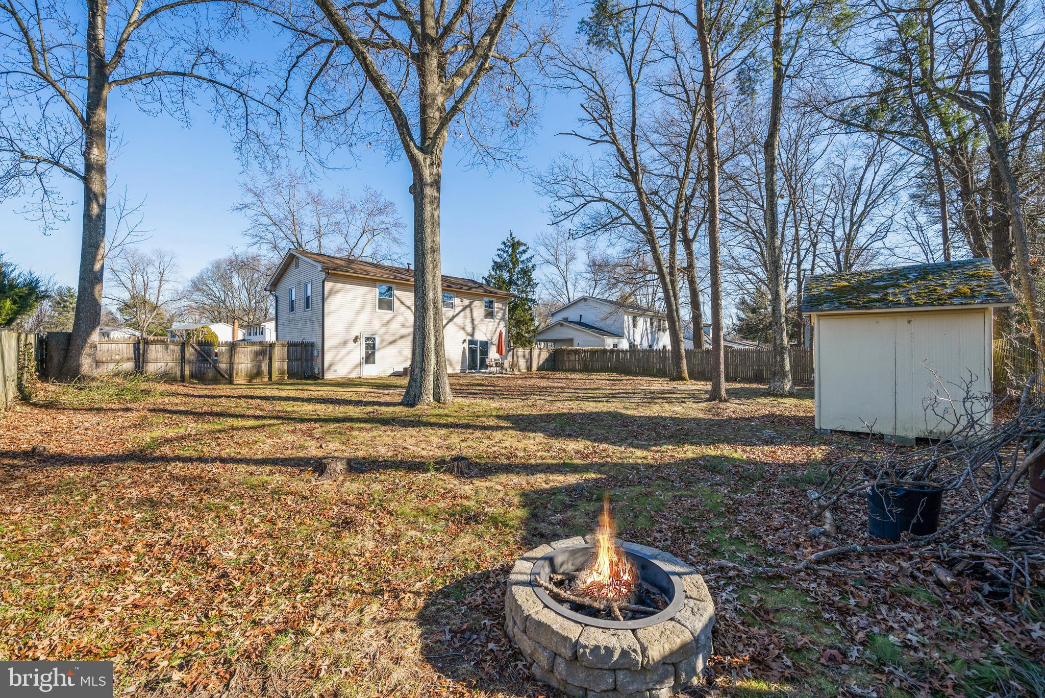 409 University Dr