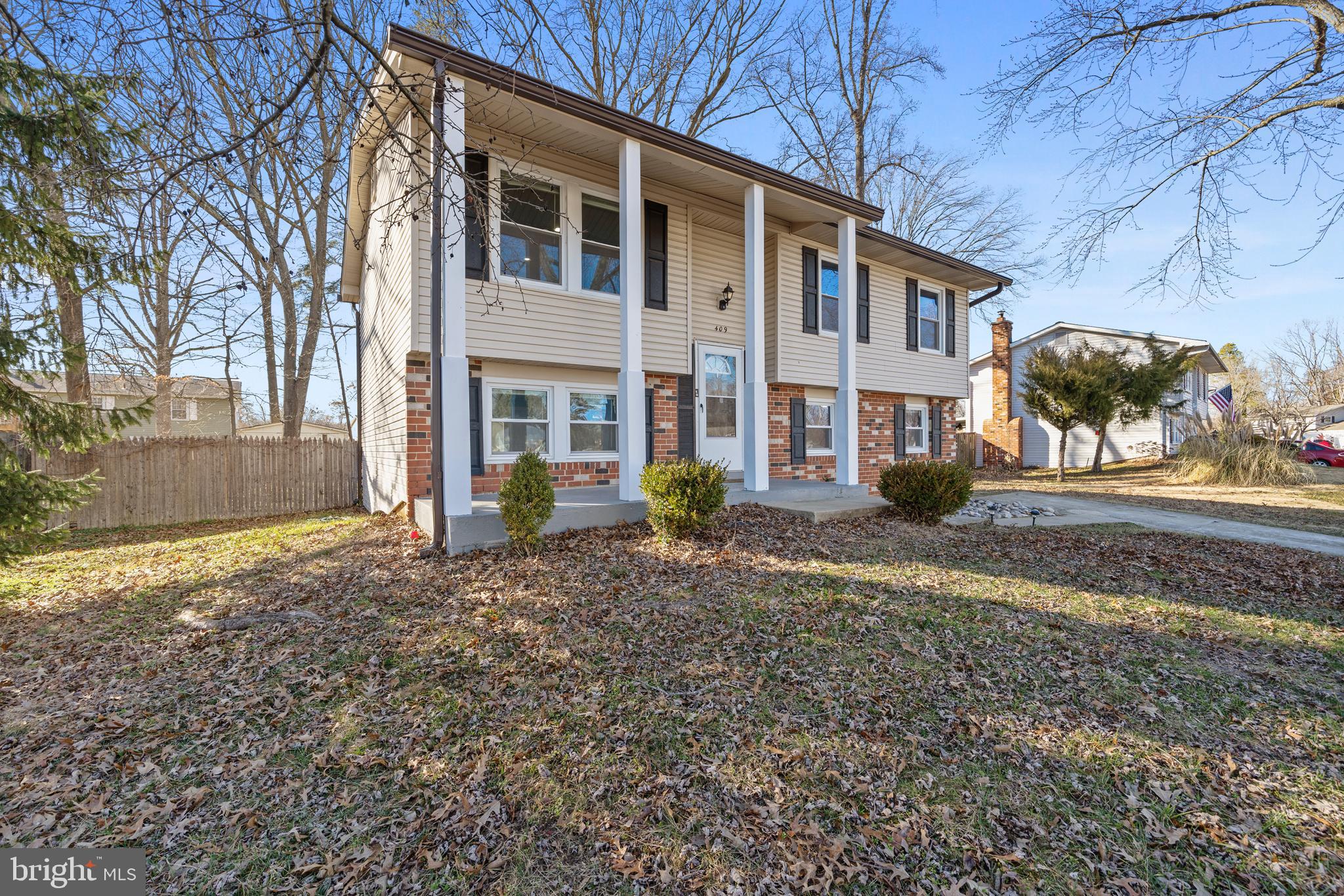 409 University Dr