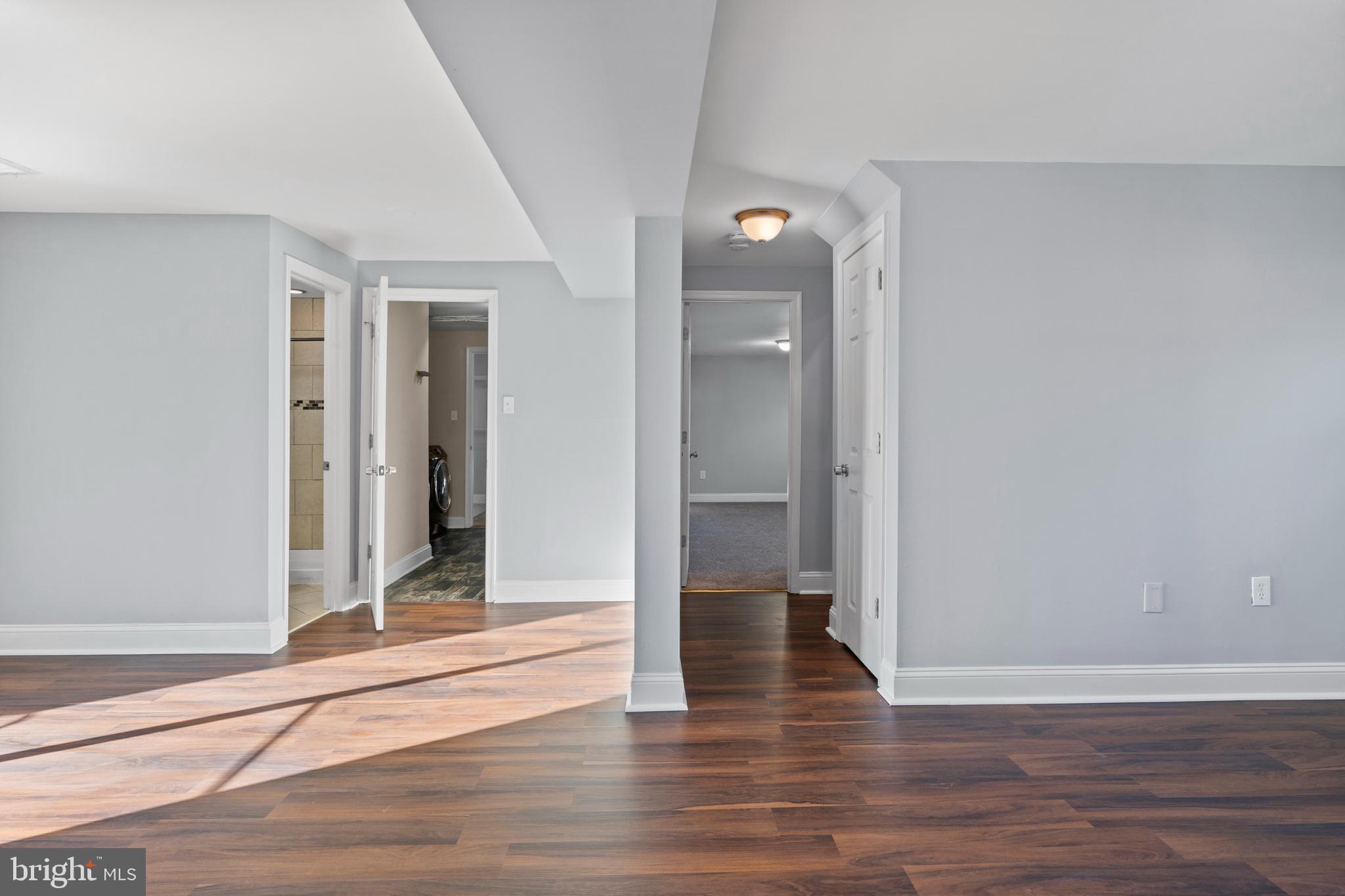 409 University Dr