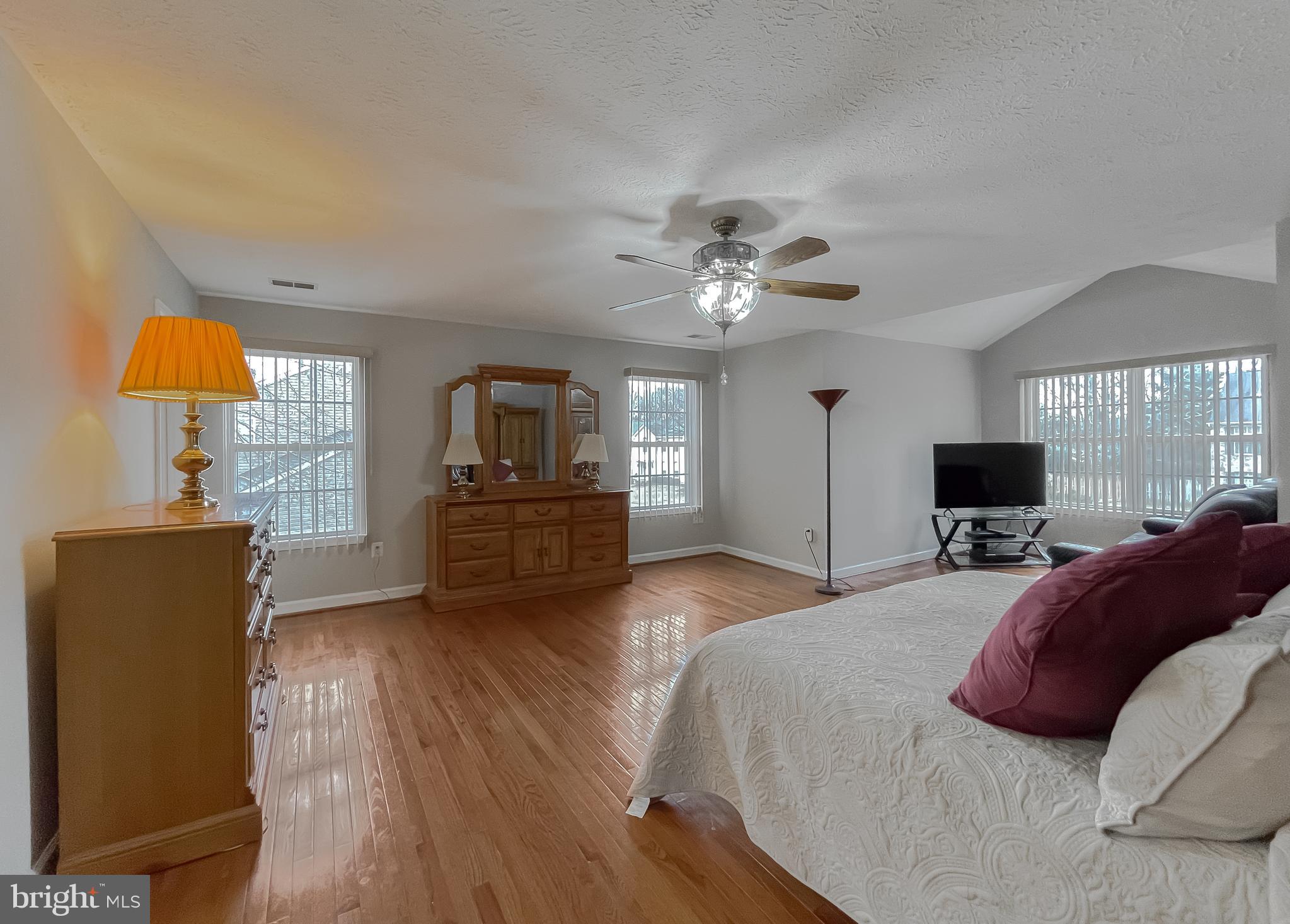 2334 Alava Ct