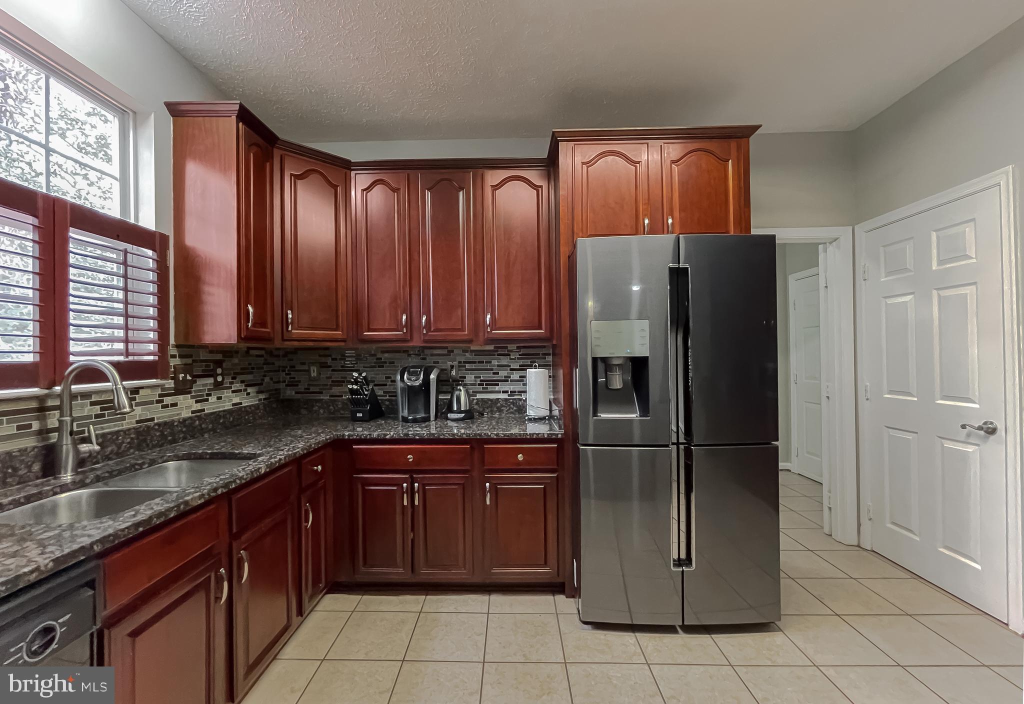 2334 Alava Ct
