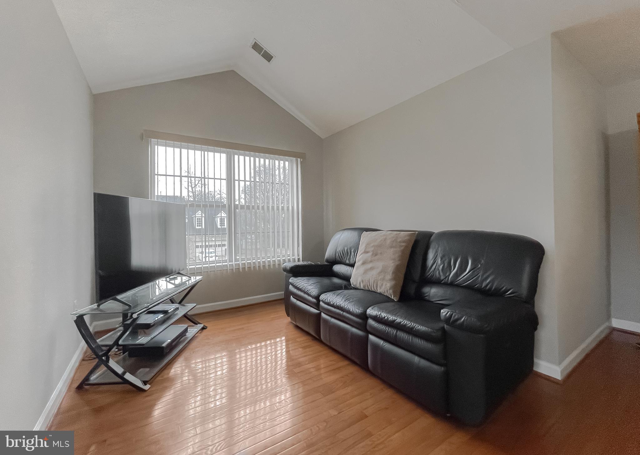 2334 Alava Ct