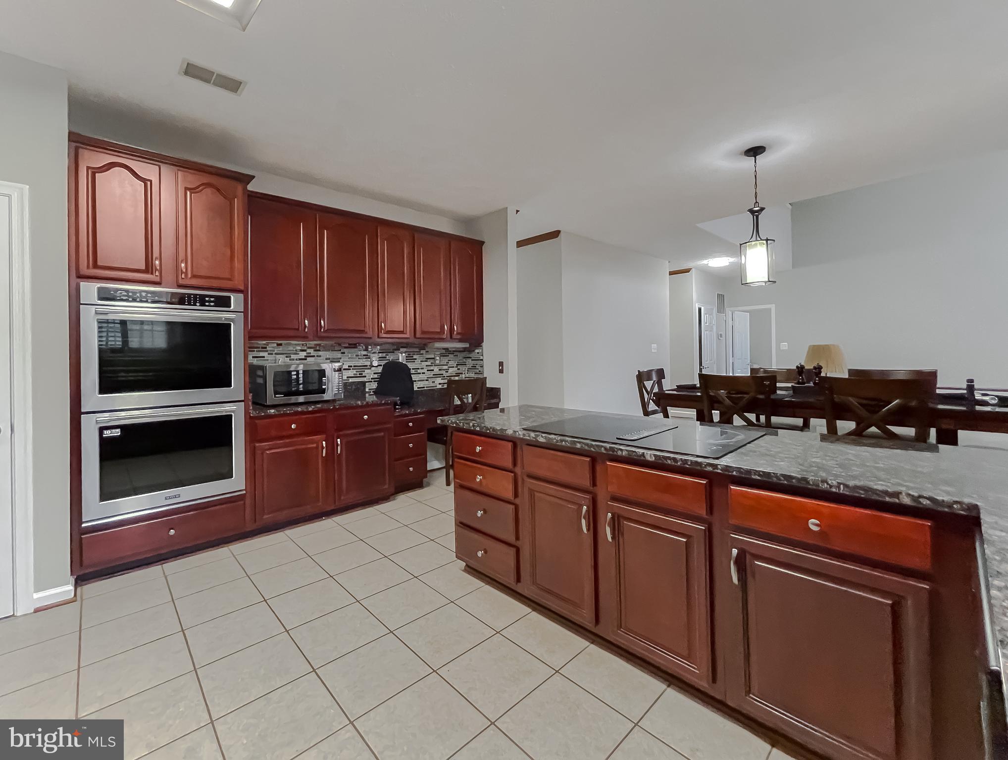 2334 Alava Ct