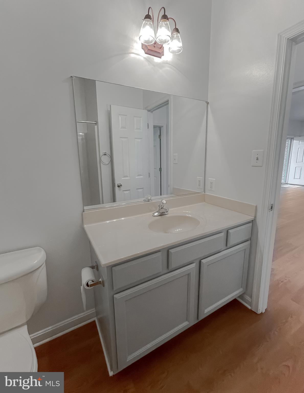 5100 Crisfield Manor Ct