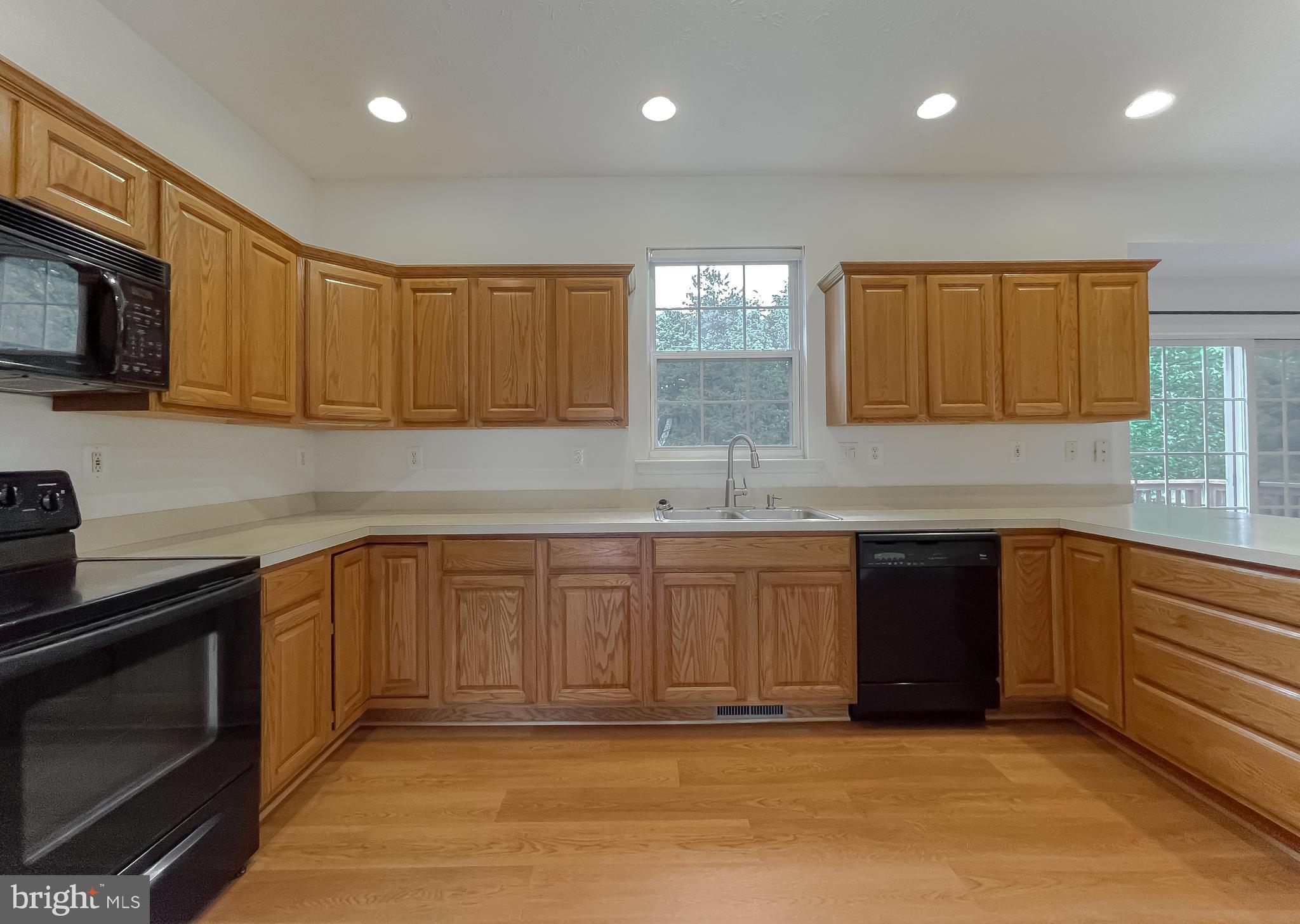 5100 Crisfield Manor Ct