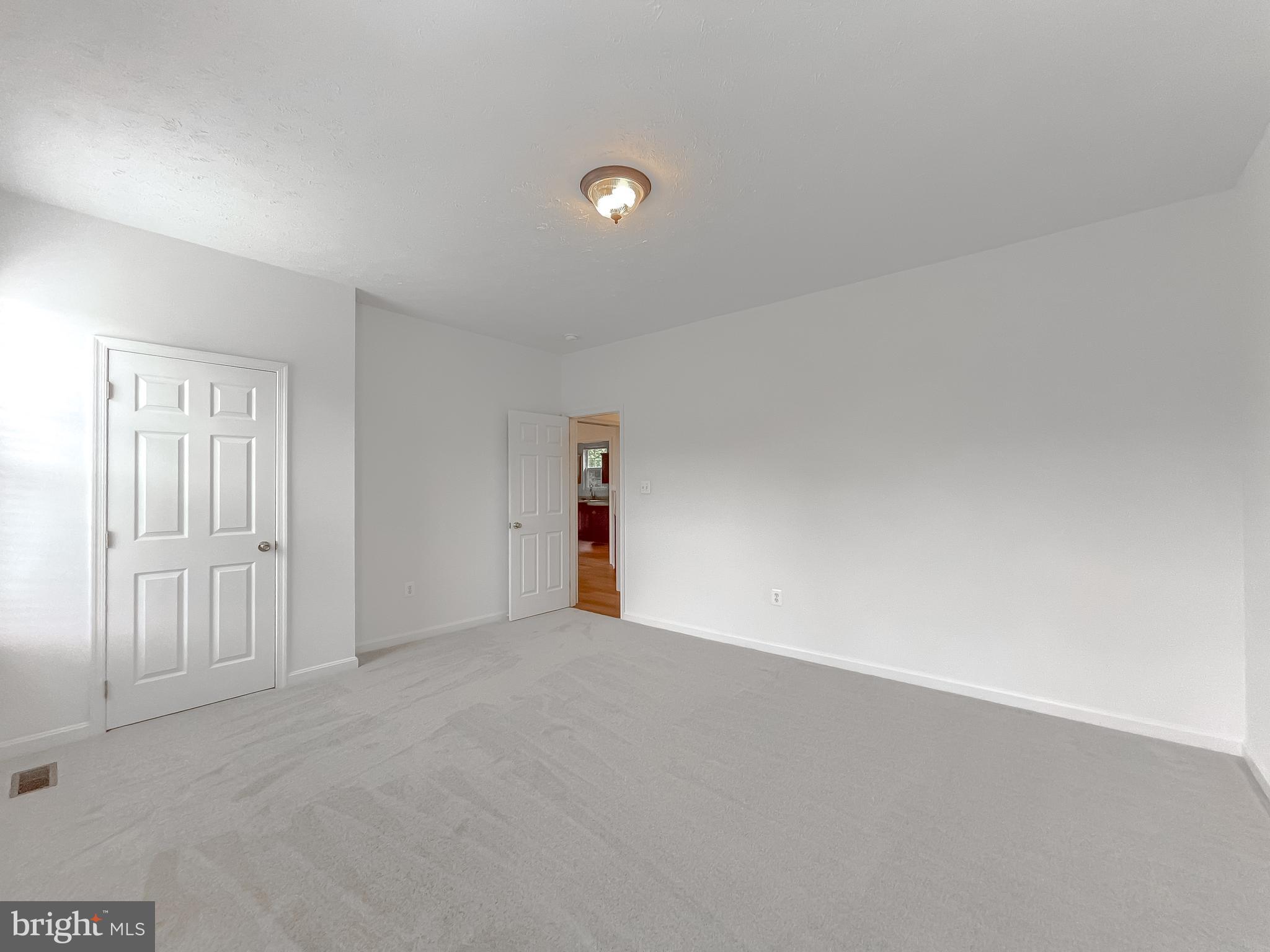 5100 Crisfield Manor Ct
