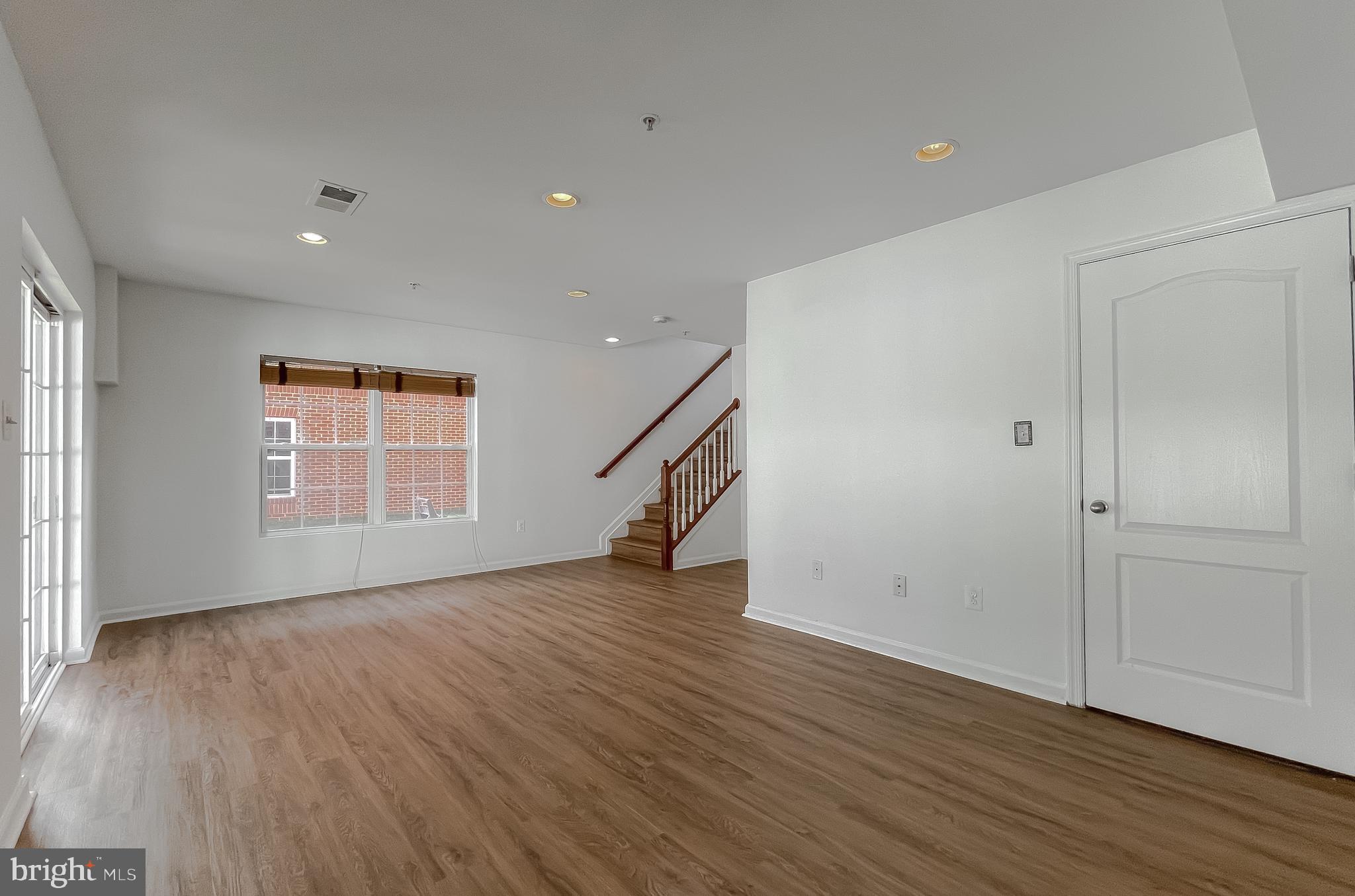 2728 COPPERSMITH PL