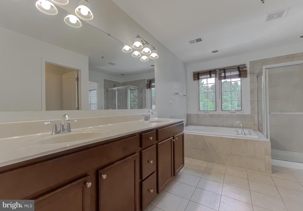 2728 COPPERSMITH PL