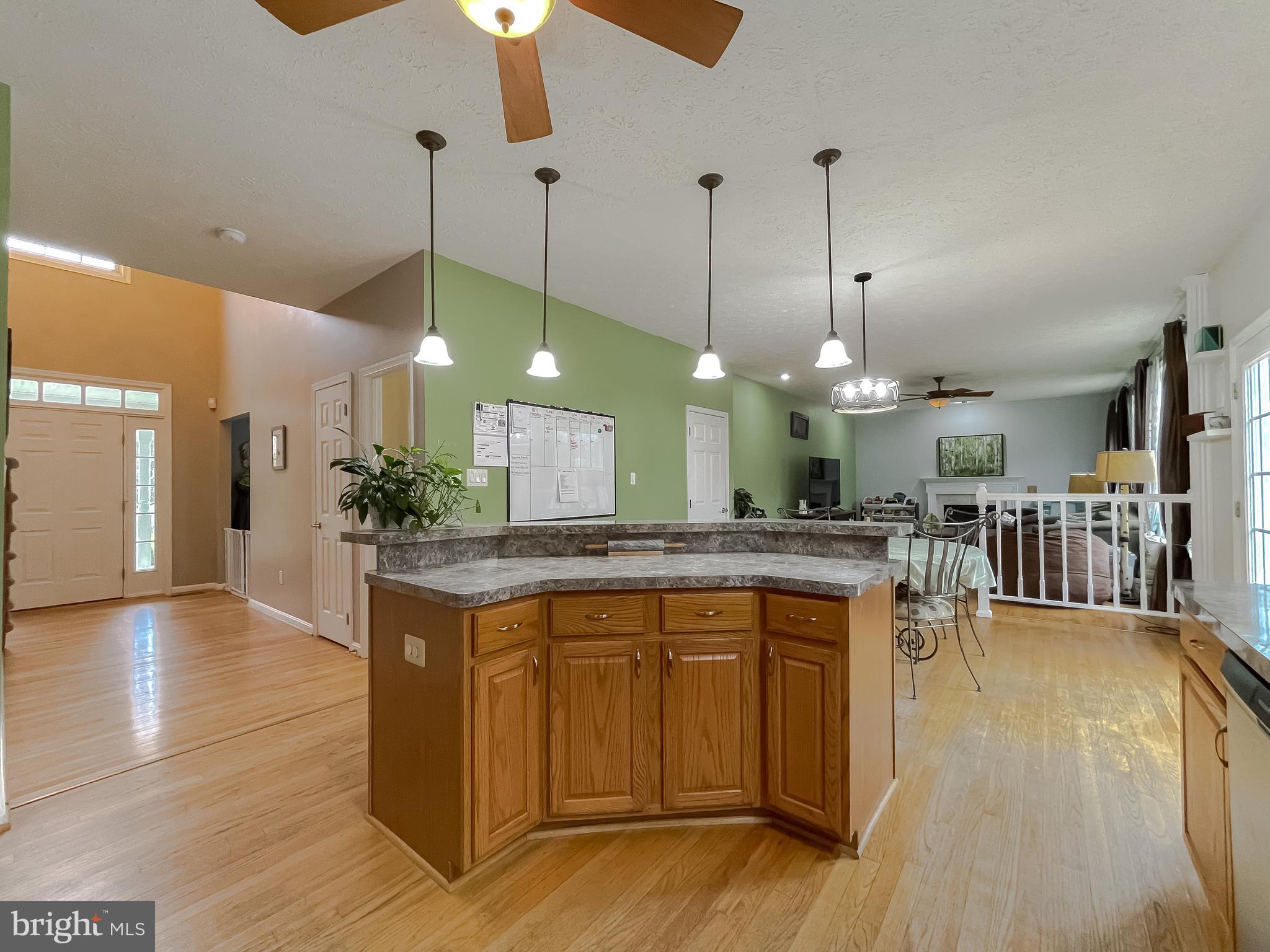 7765 Traeleigh Ln