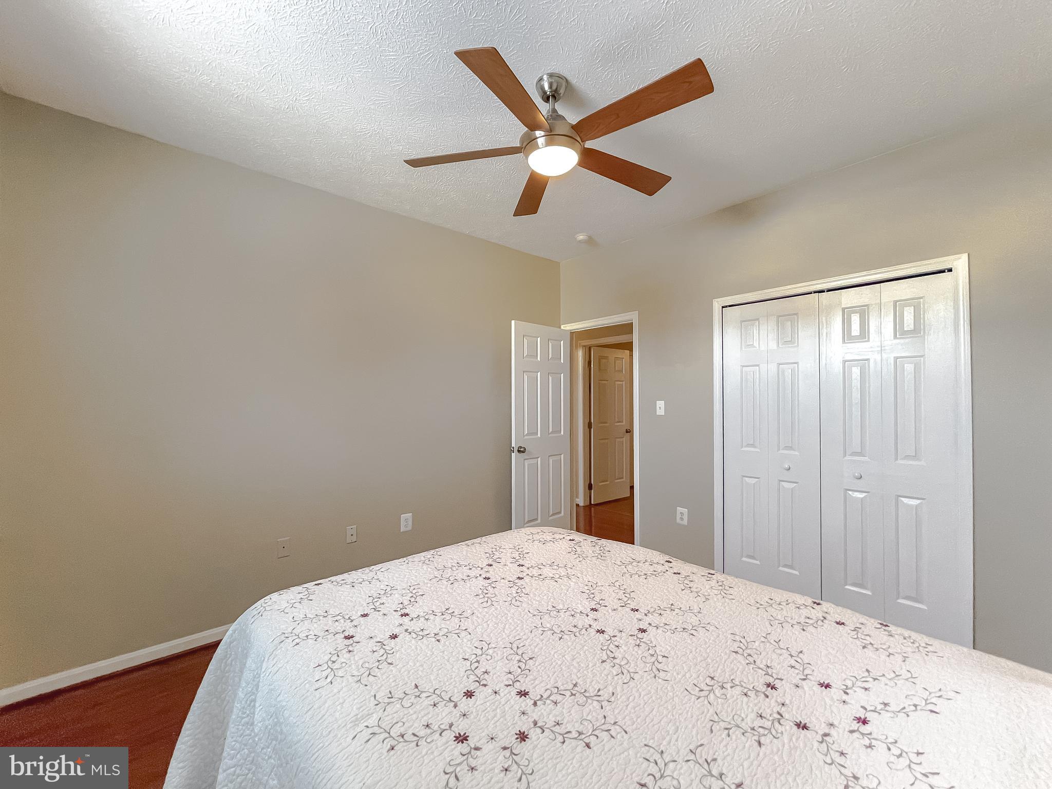 2831 Desert Sun Ct