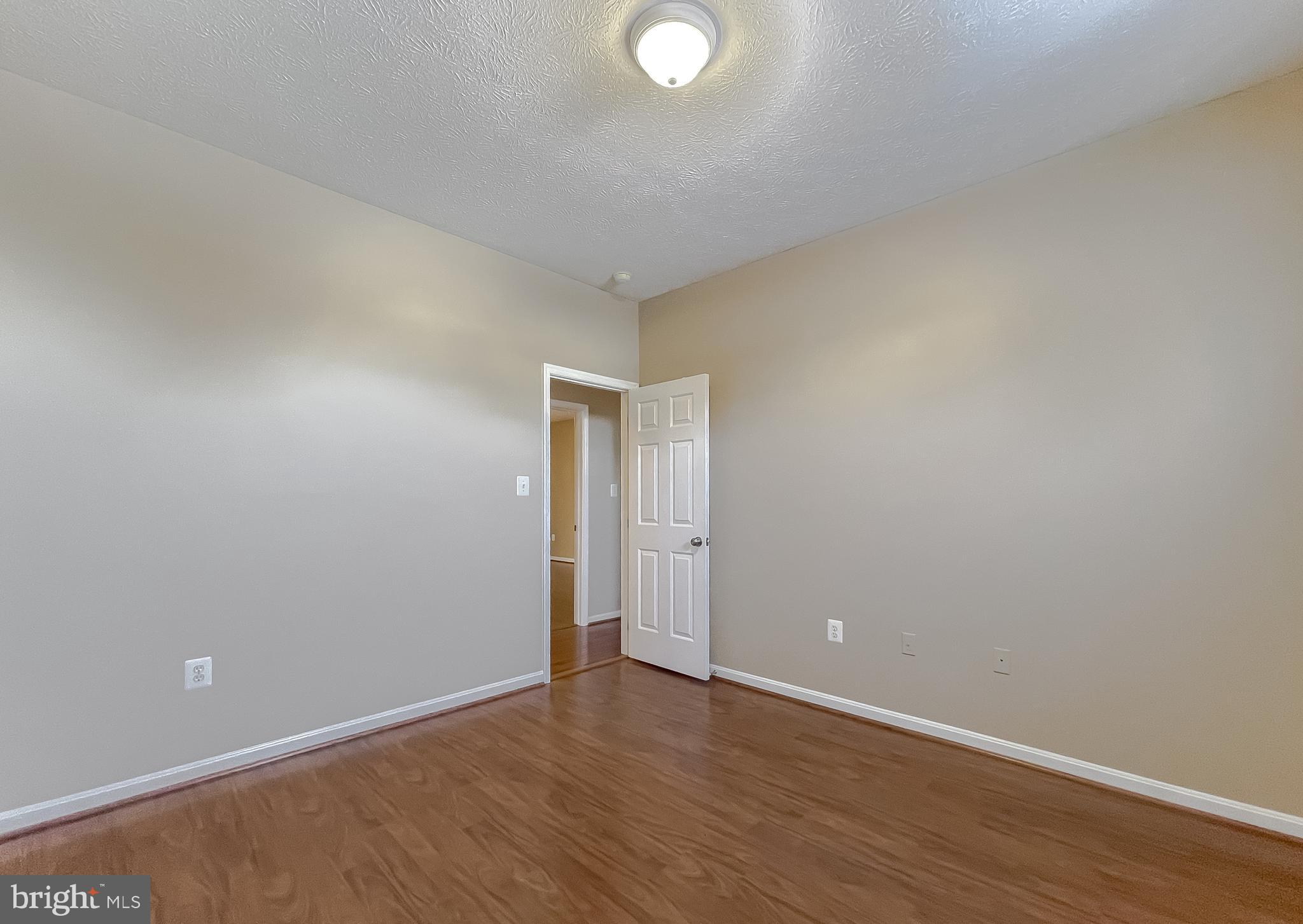 2831 Desert Sun Ct