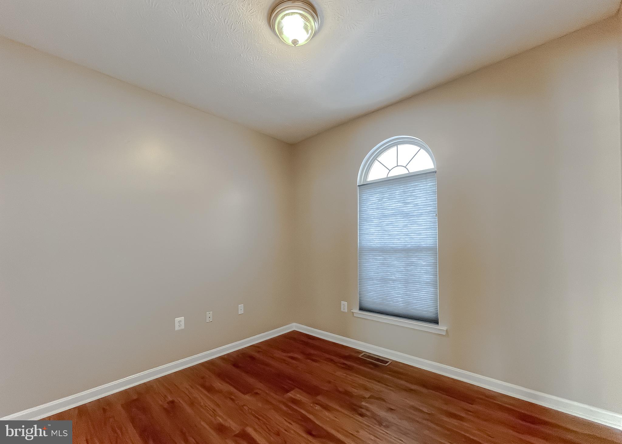 2831 Desert Sun Ct