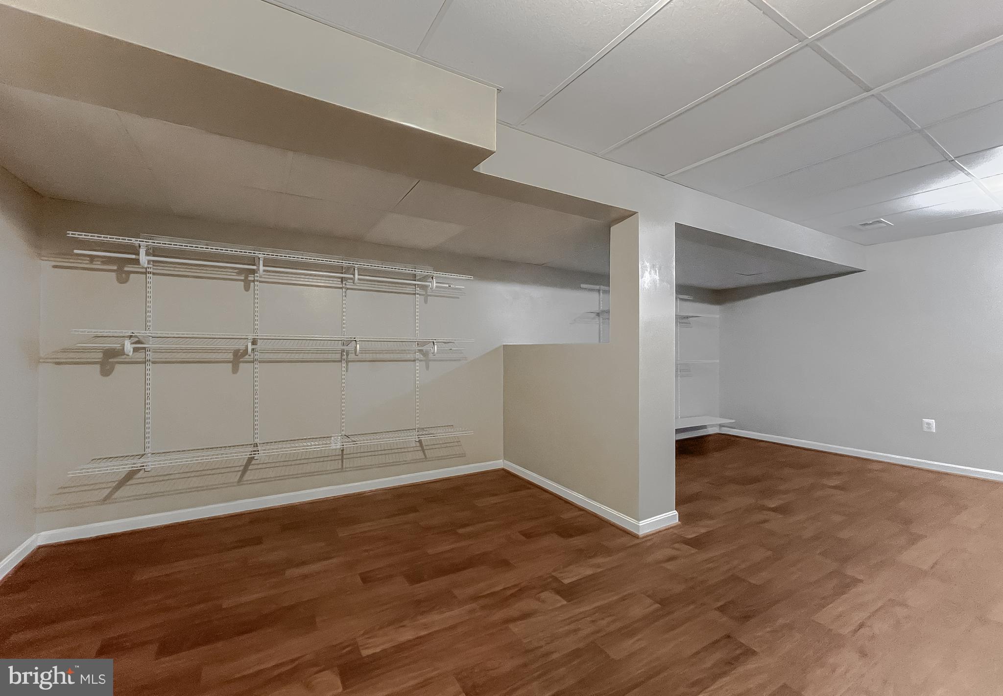 2831 Desert Sun Ct