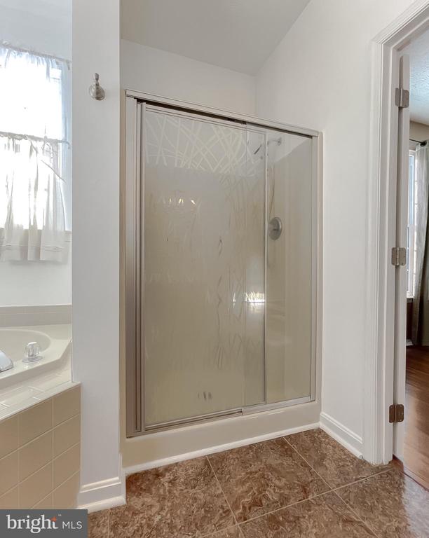 2831 Desert Sun Ct