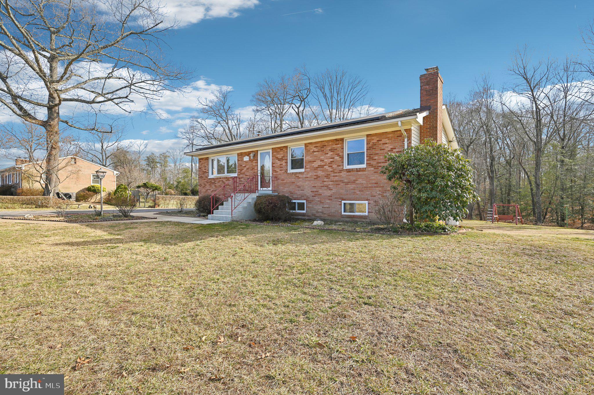 13995 Petzold Dr