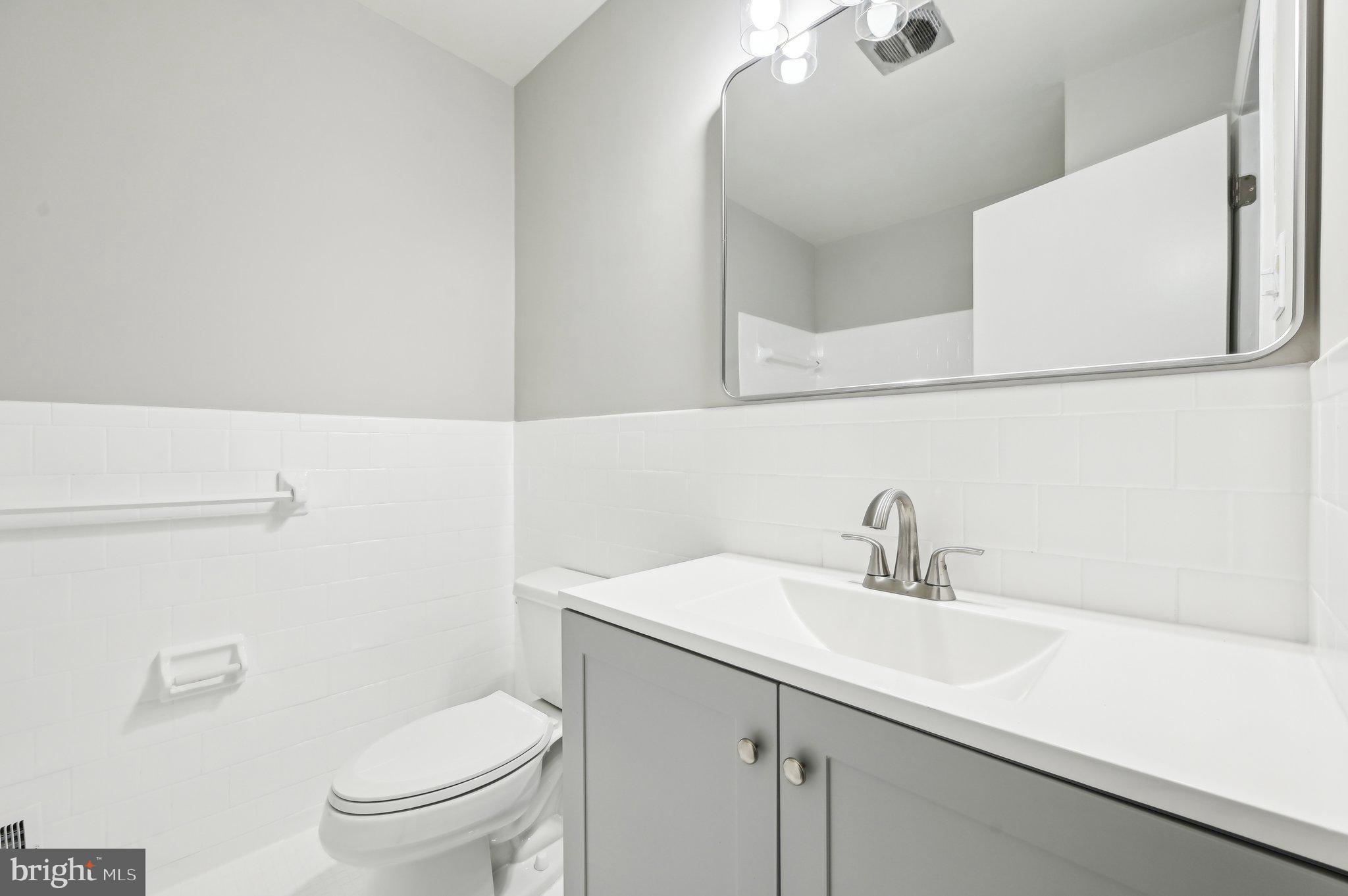 13995 Petzold Dr