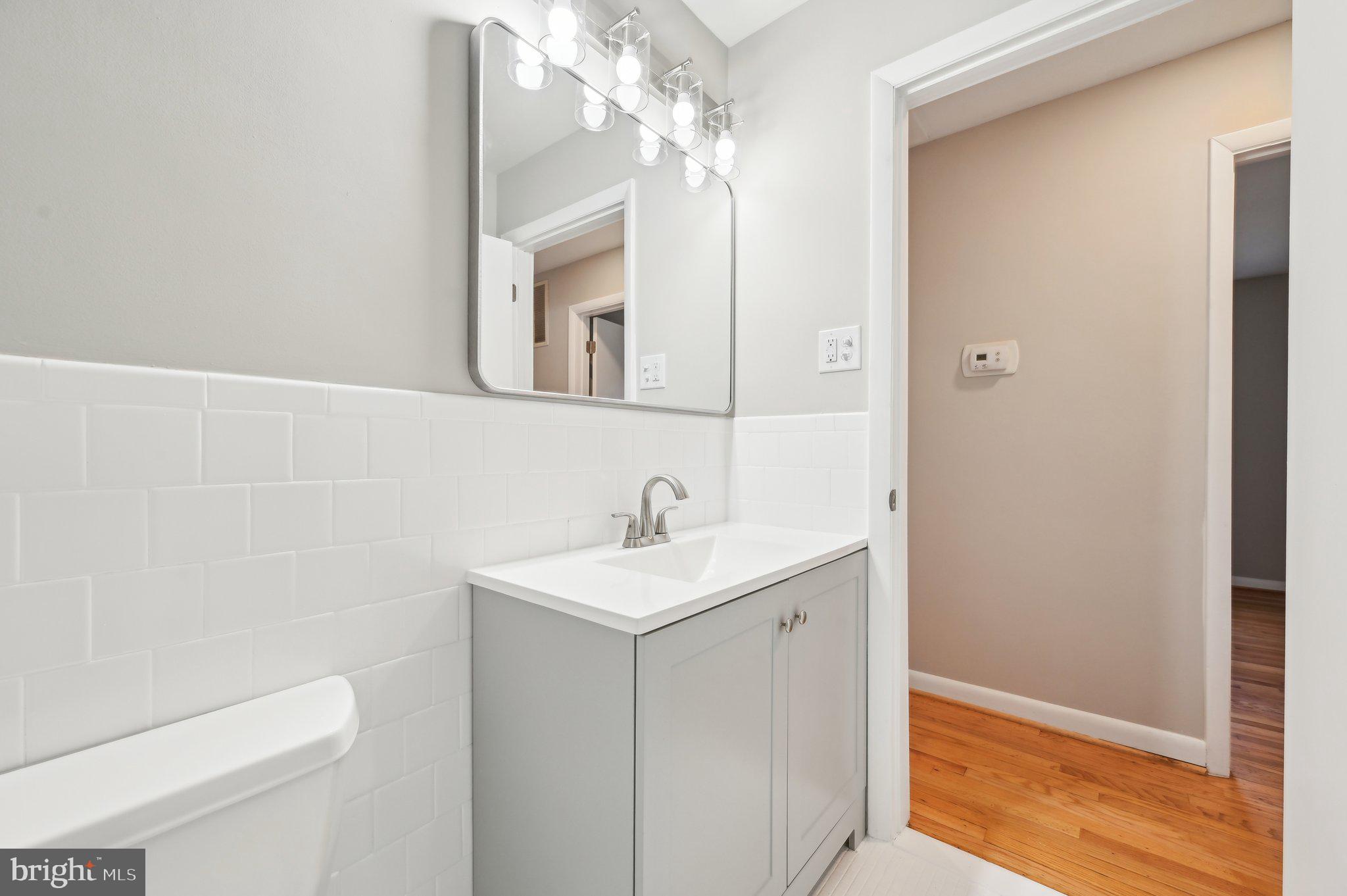 13995 Petzold Dr