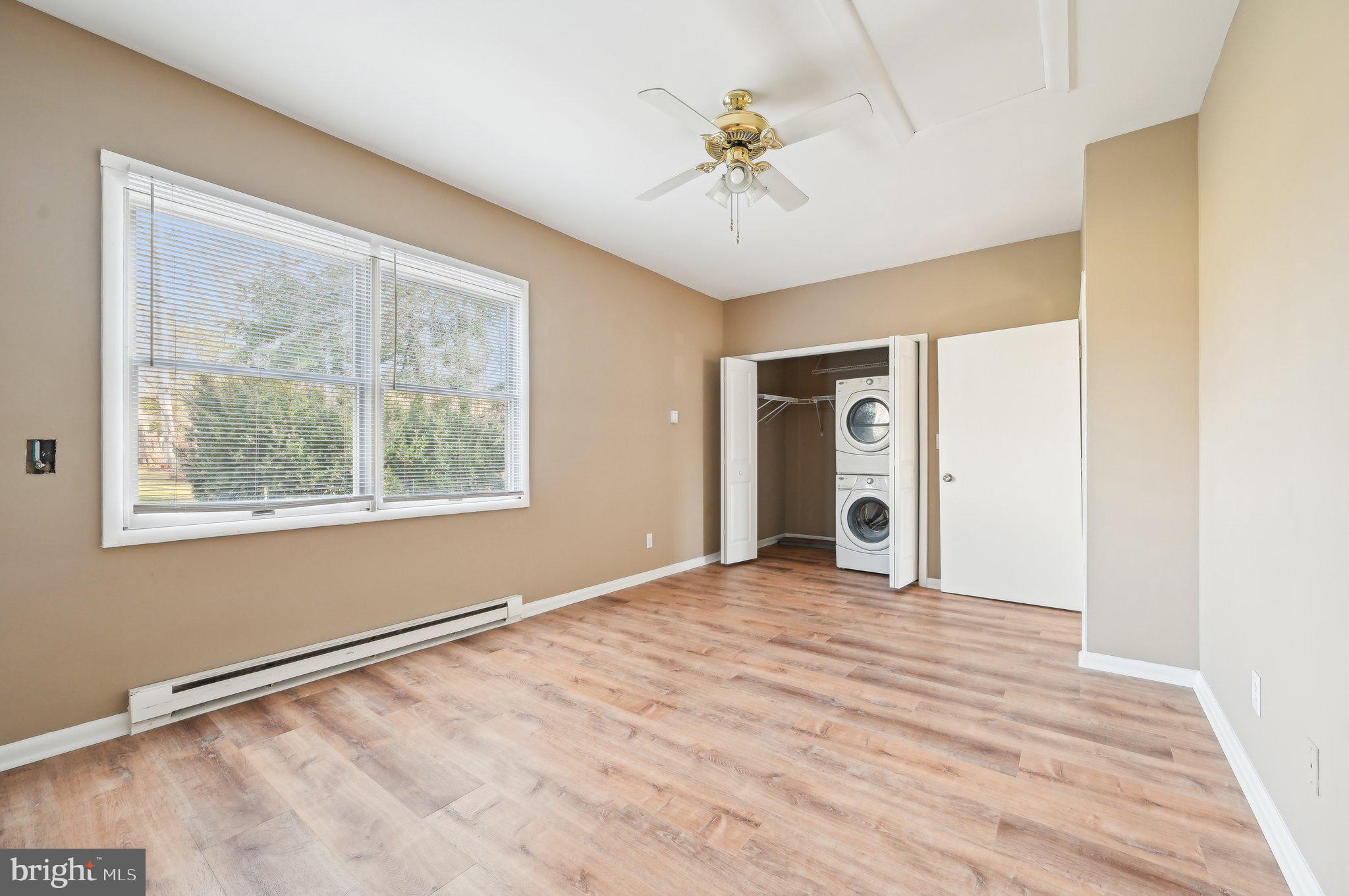 13995 Petzold Dr