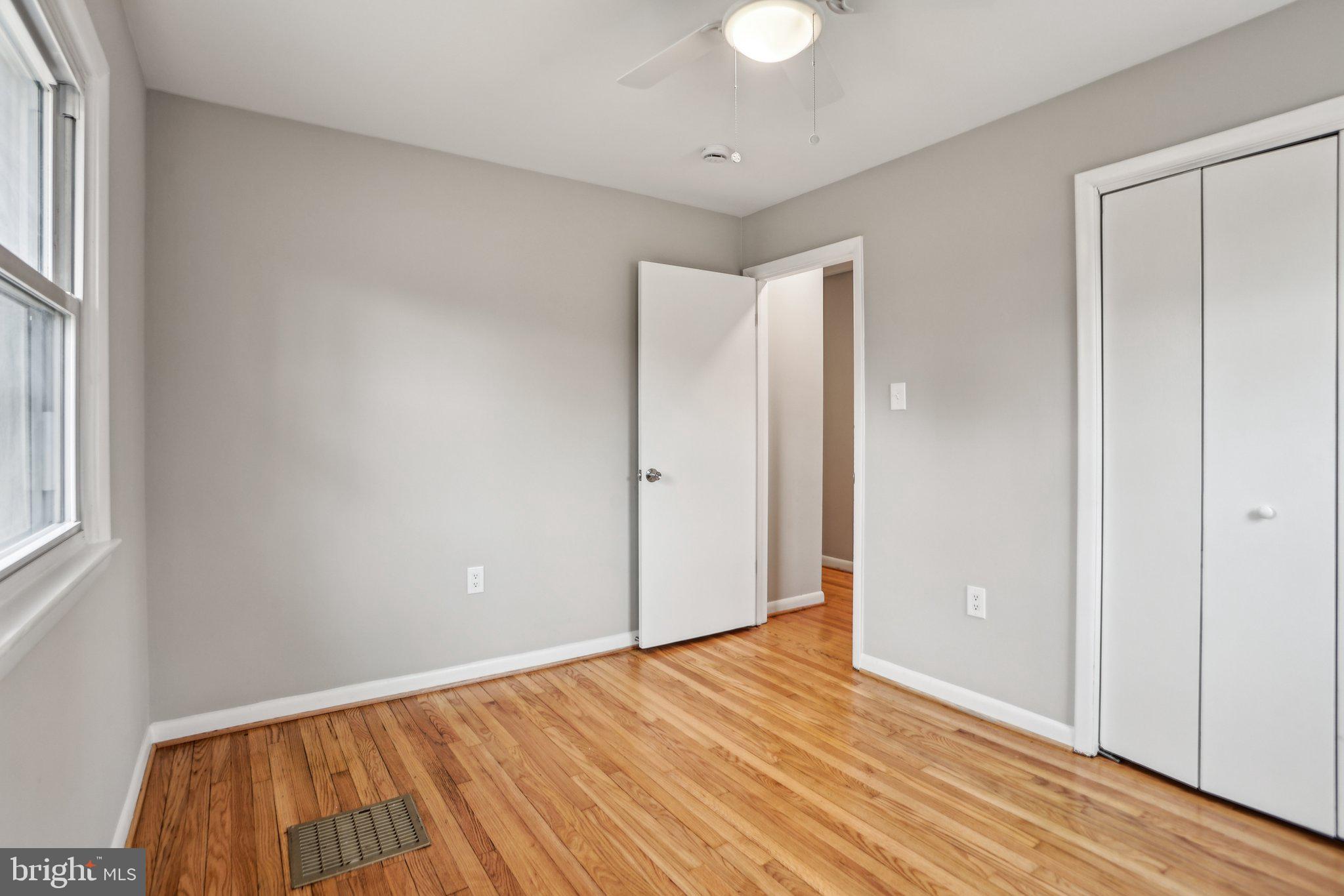 13995 Petzold Dr