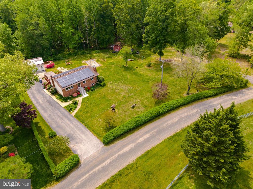 13995 Petzold Dr