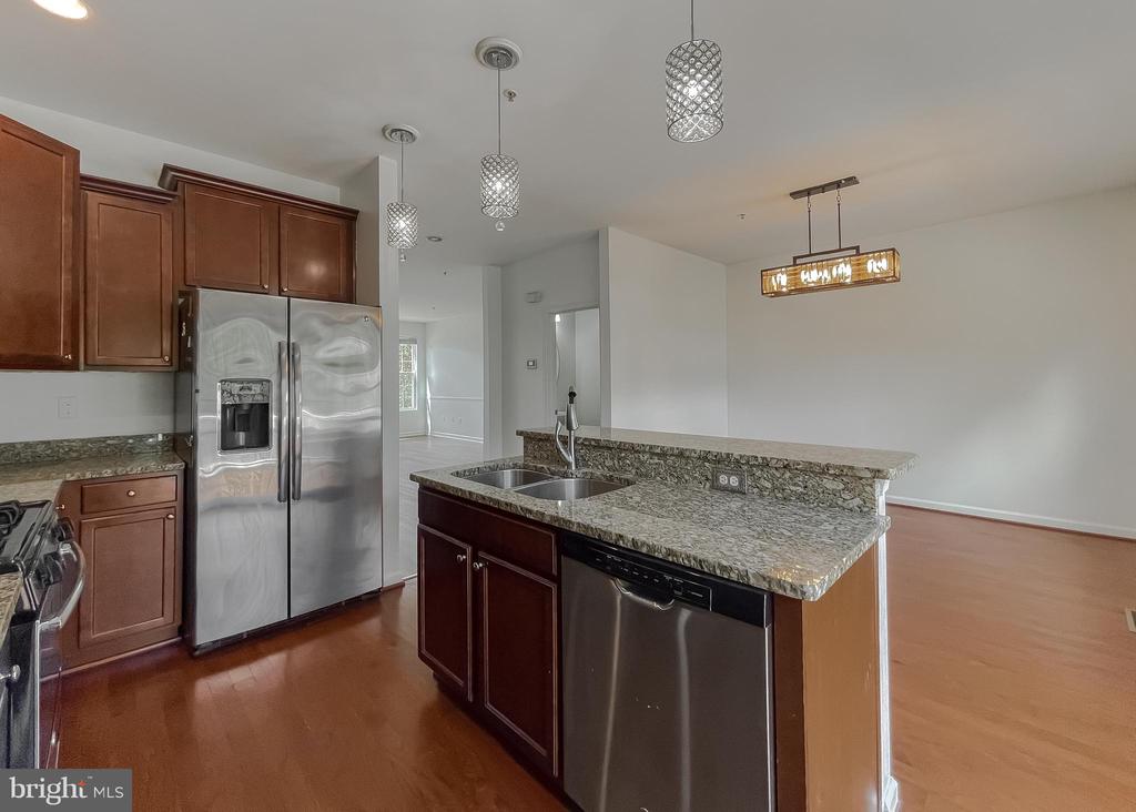 2728 COPPERSMITH PL