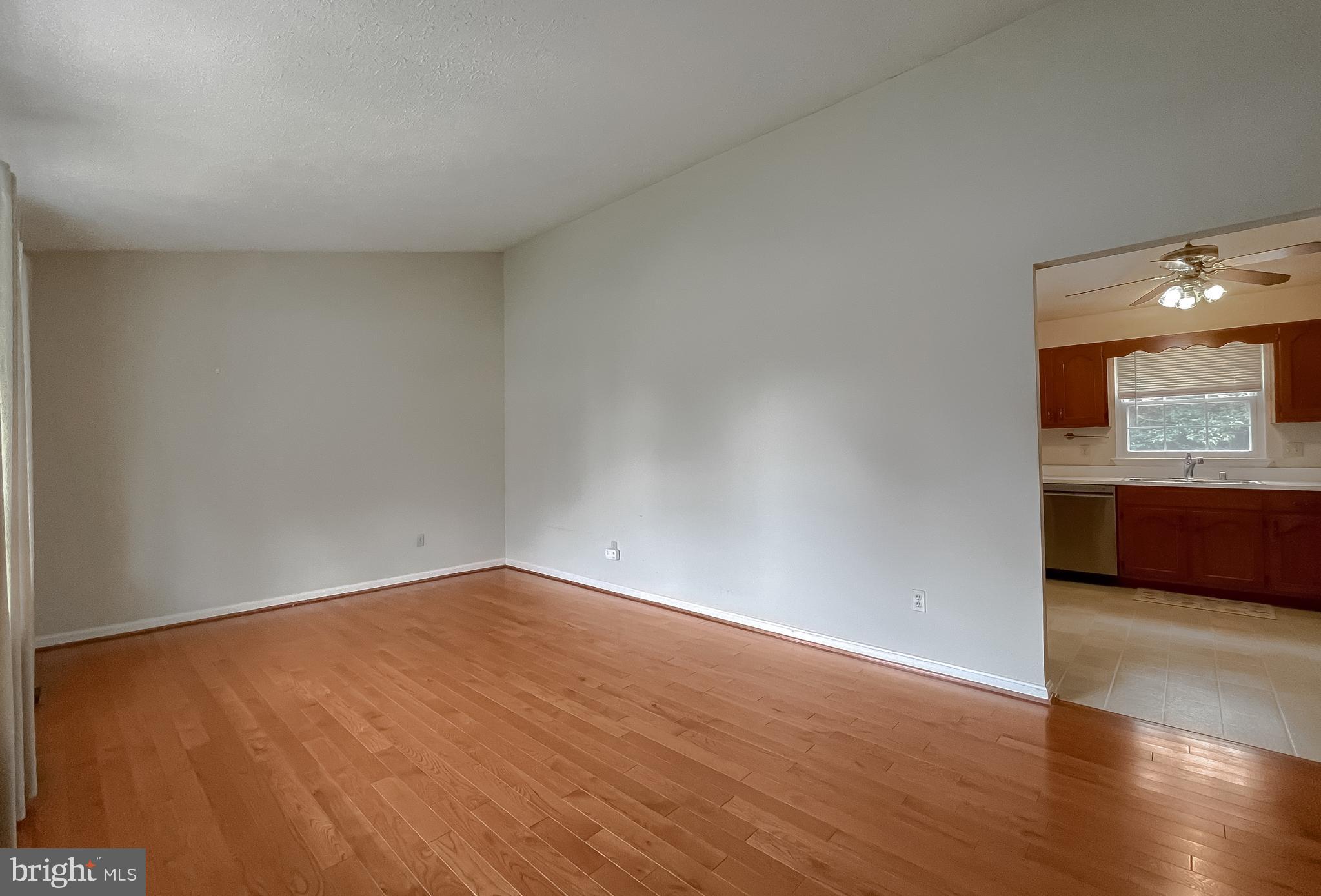 109 MORRIS DR