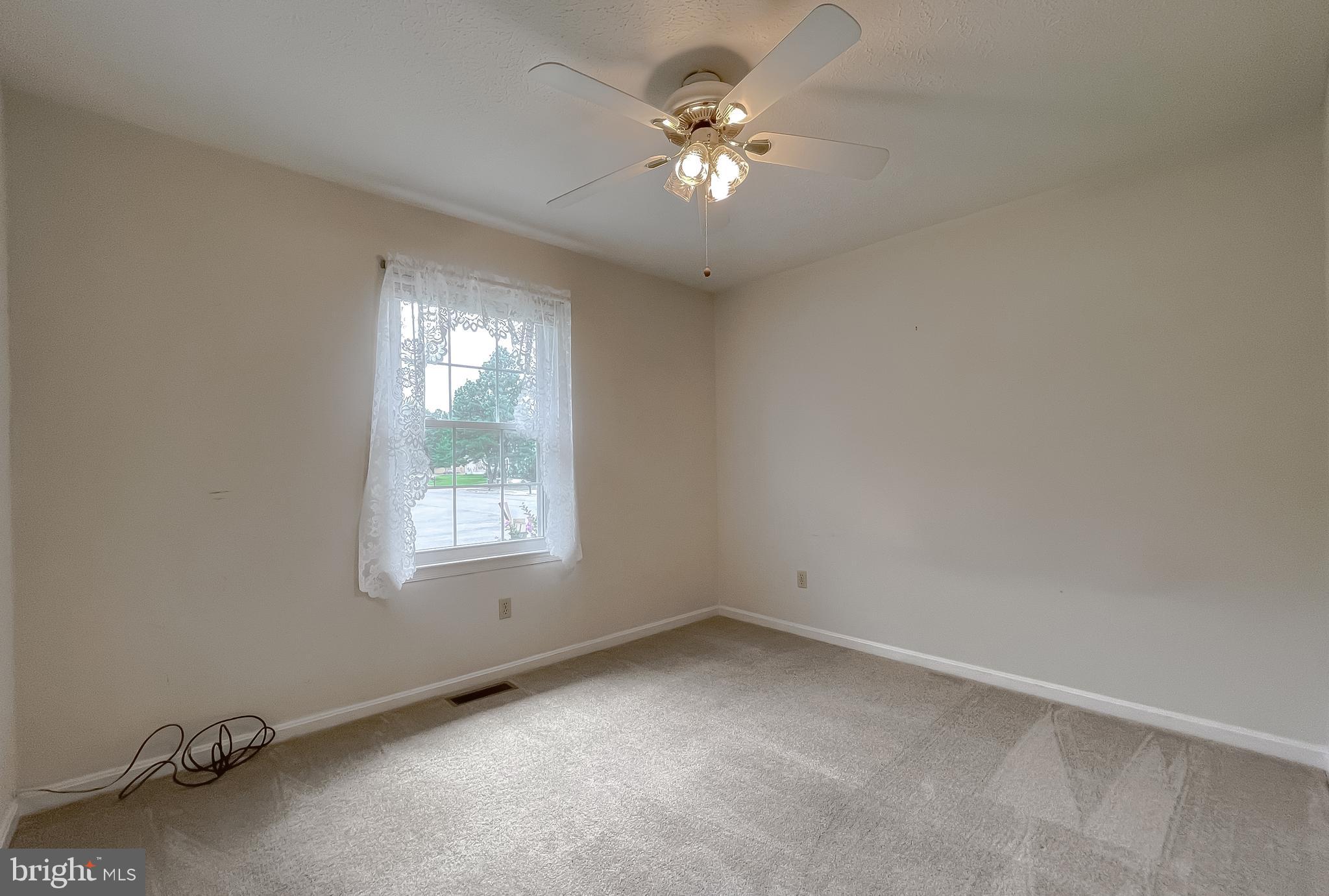 109 MORRIS DR