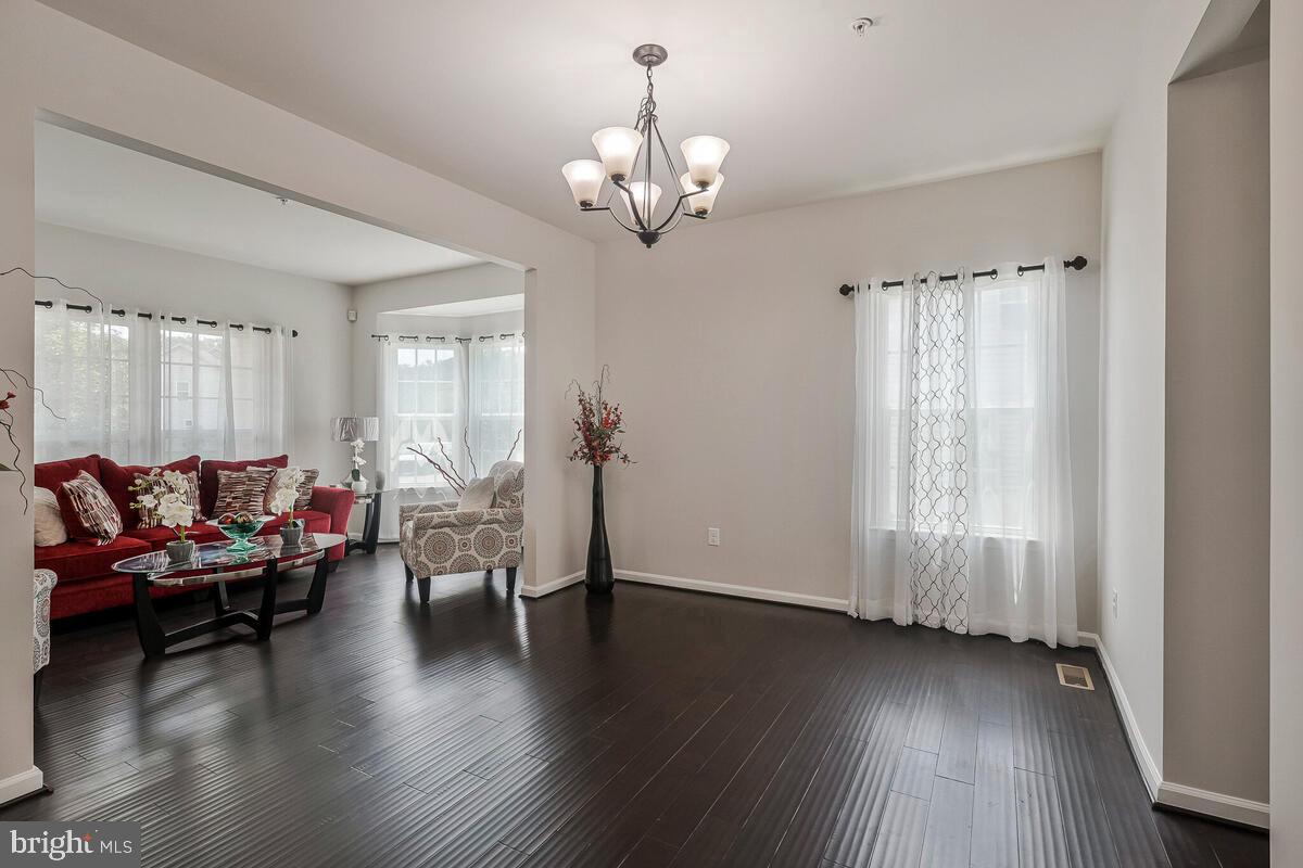 9340 Rock Lynn Cir
