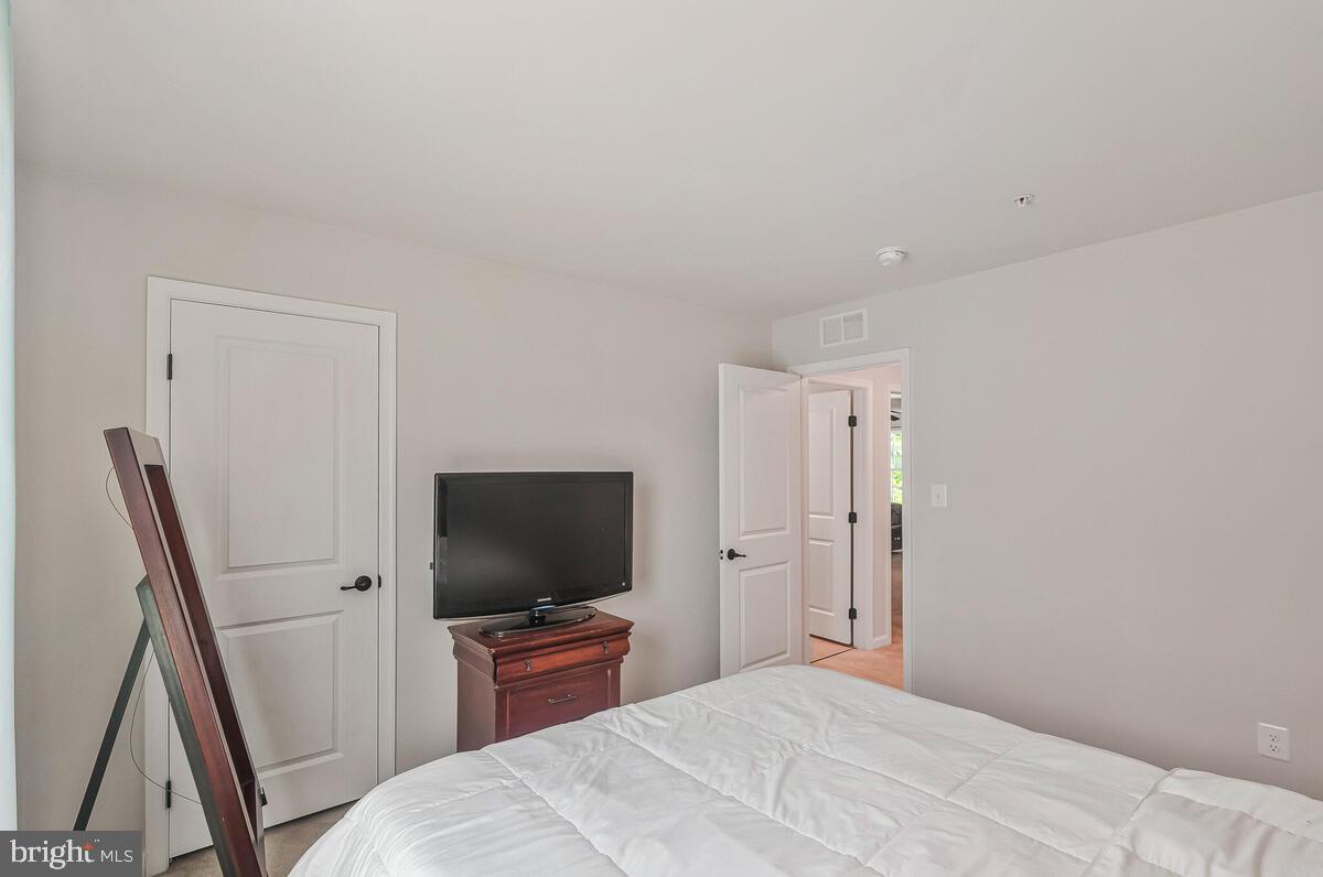 9340 Rock Lynn Cir