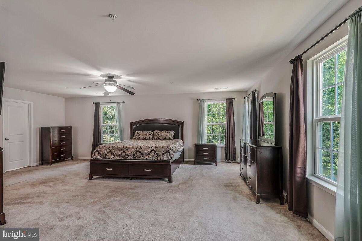 9340 Rock Lynn Cir