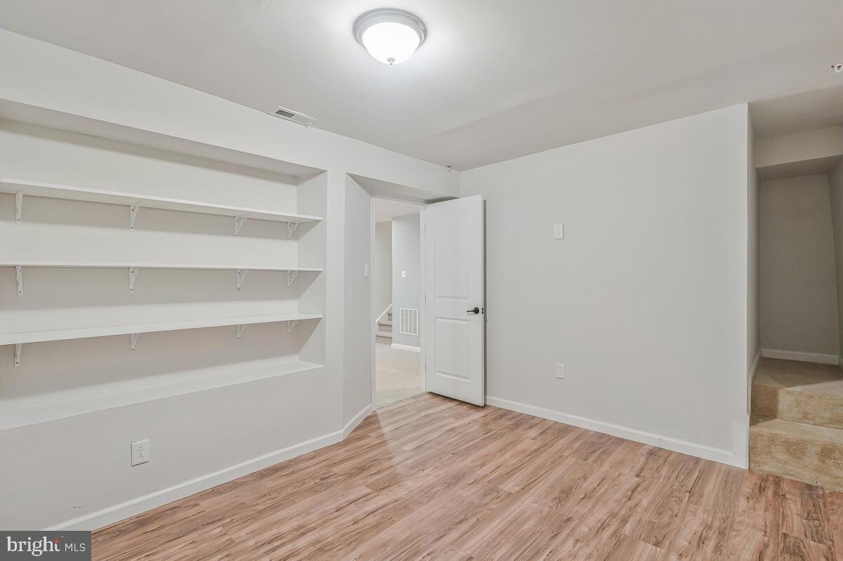 9340 Rock Lynn Cir