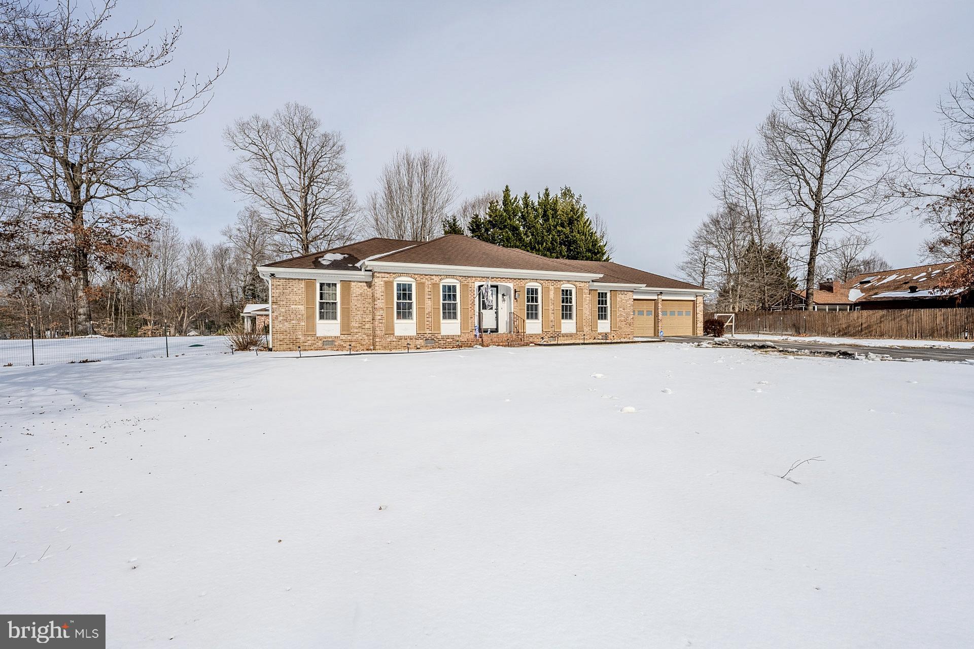 6655 HORSESHOE DRIVE