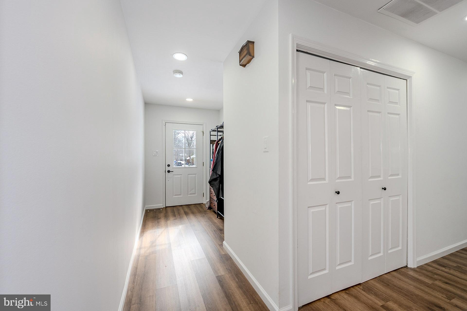 6655 HORSESHOE DRIVE