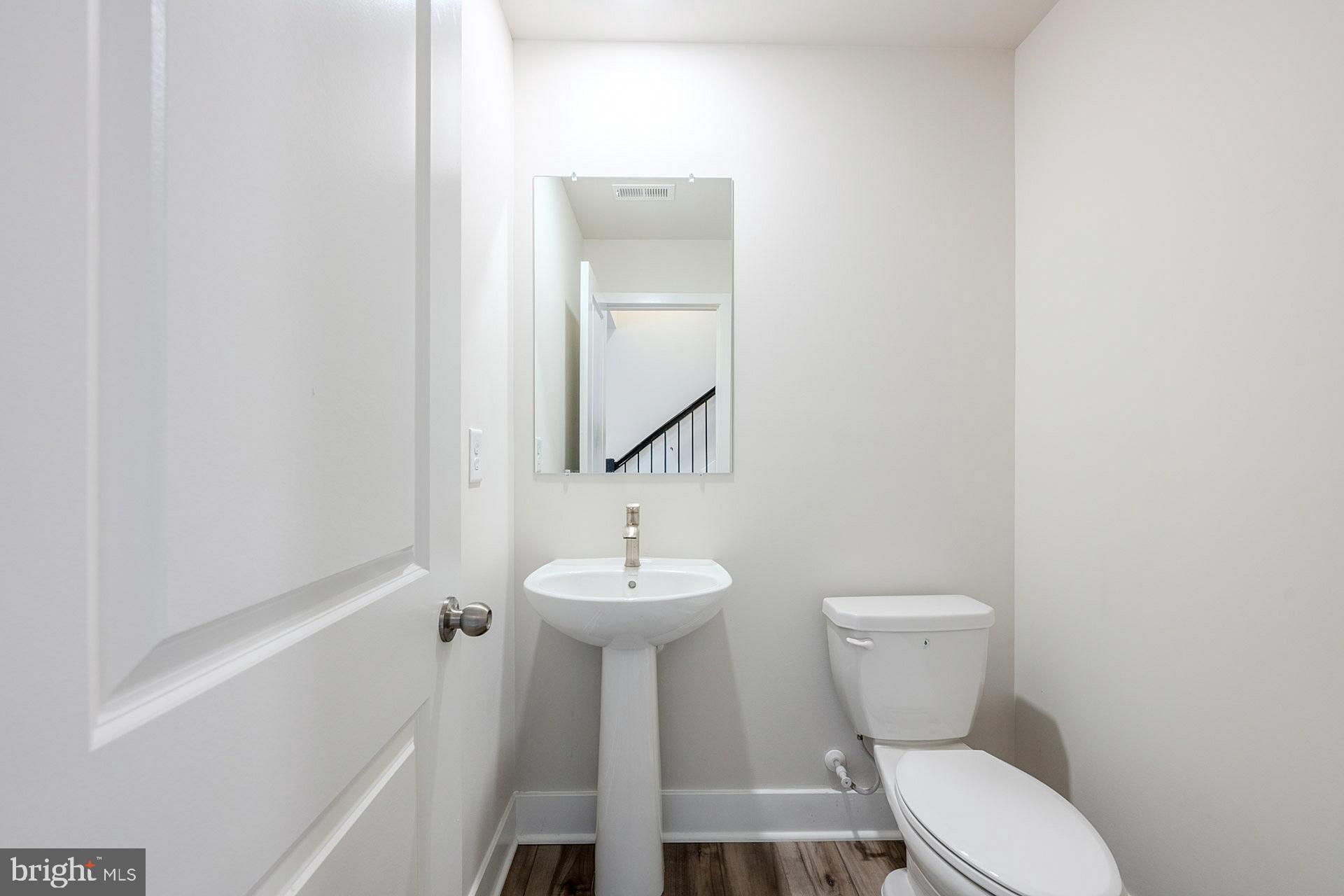 2762 BRIDGEWATER DRIVE