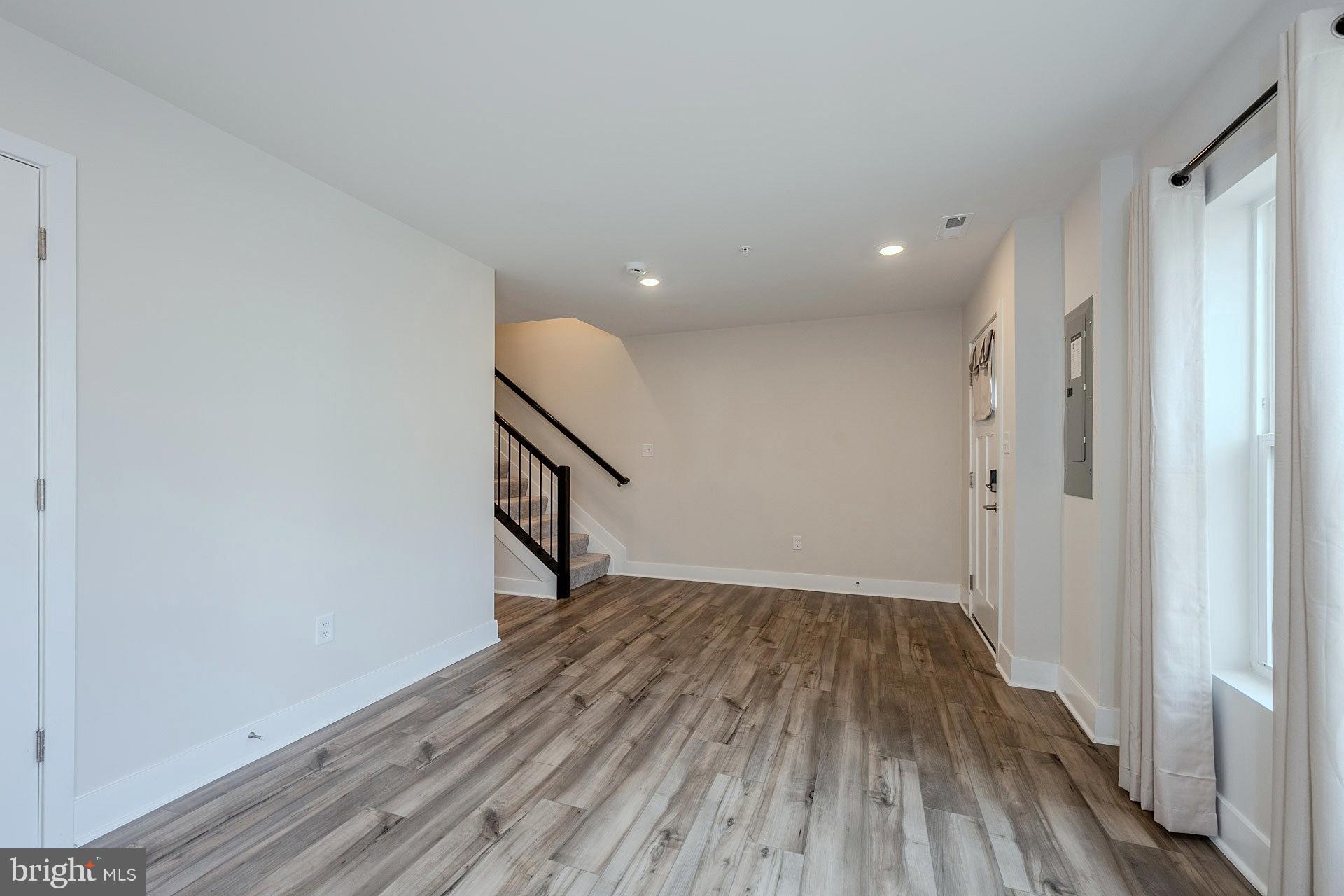 2762 BRIDGEWATER DRIVE