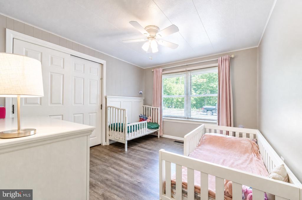 15 WILLOW LANE