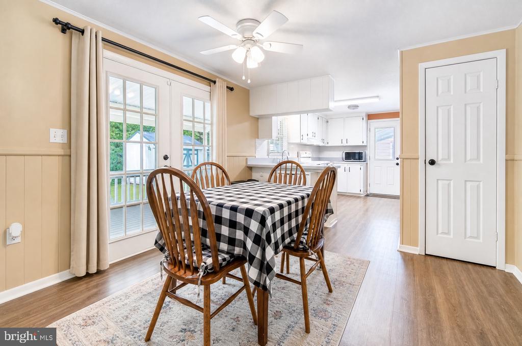 15 WILLOW LANE