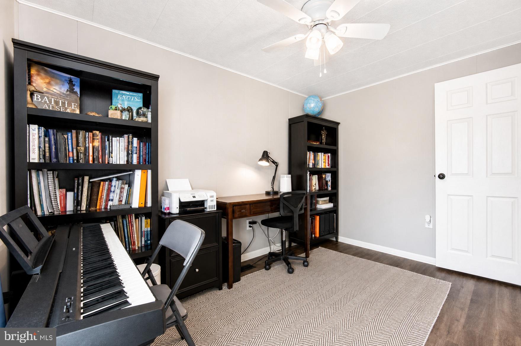15 WILLOW LANE