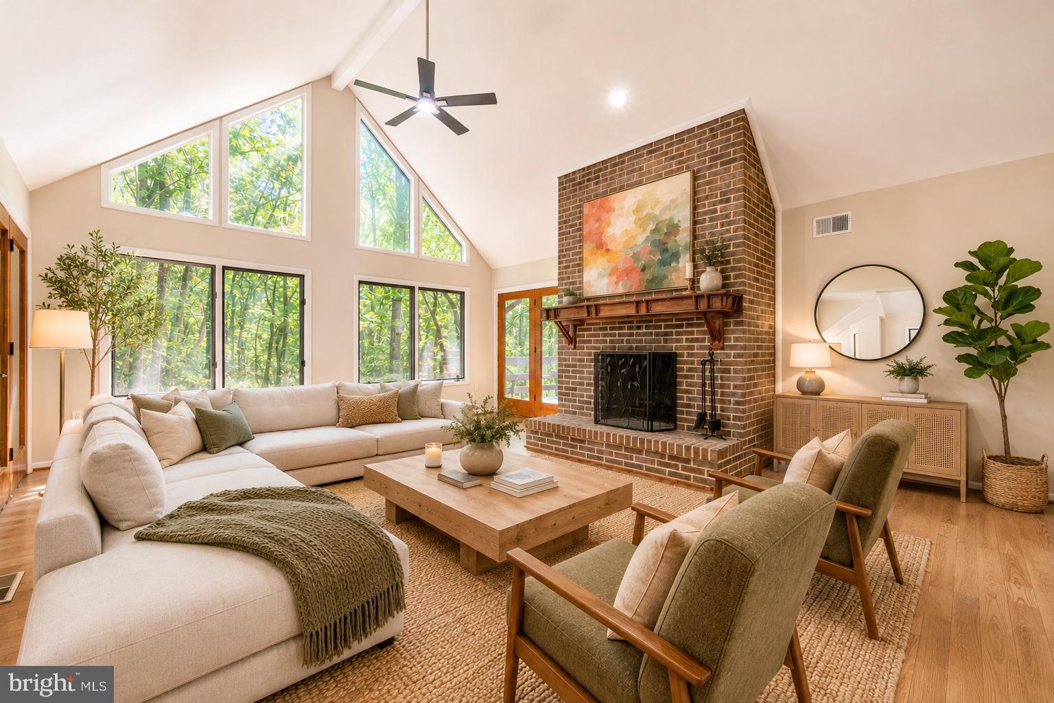 8425 MAUSEN LANE