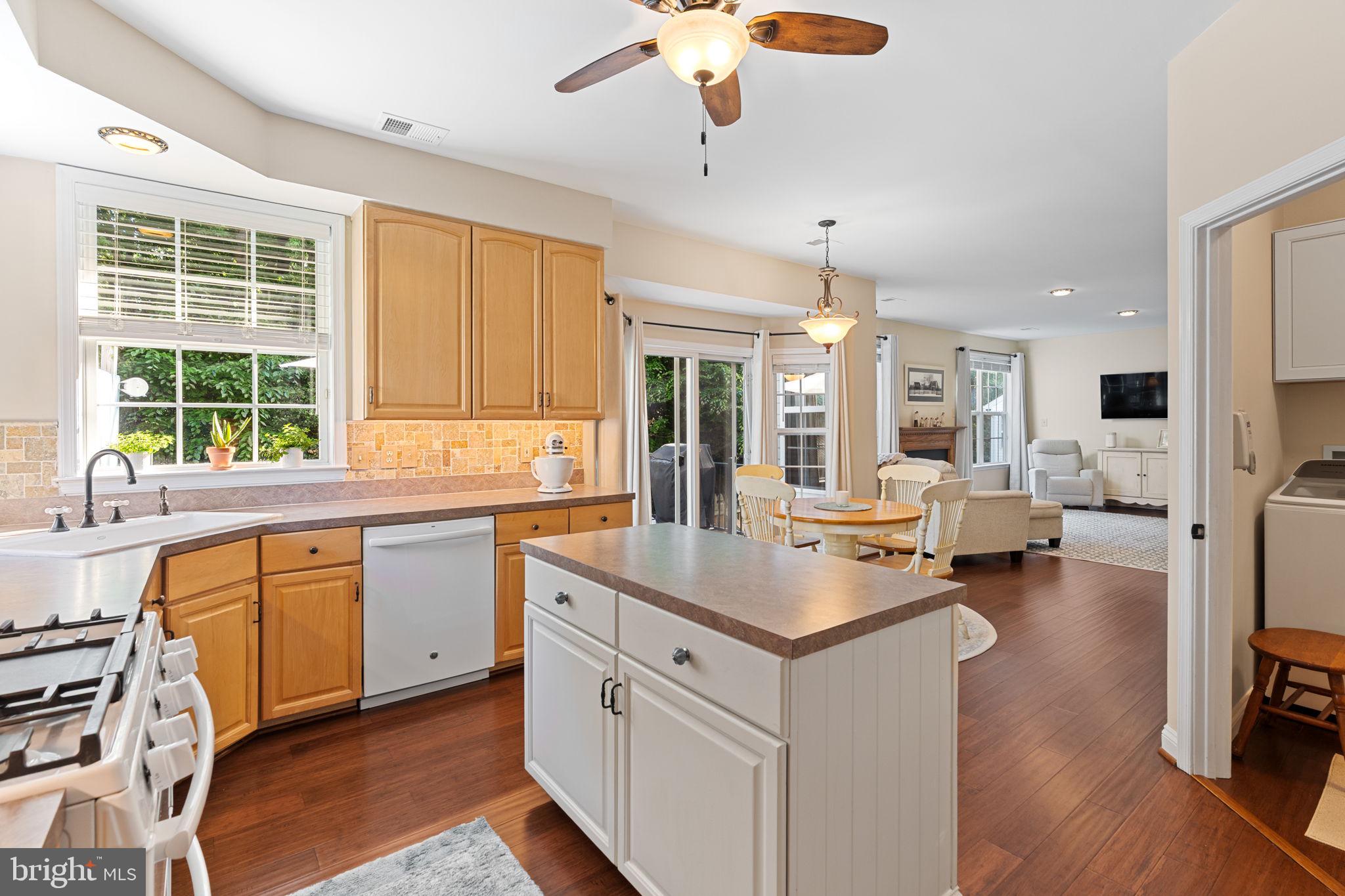 3466 HIGHGROVE DRIVE