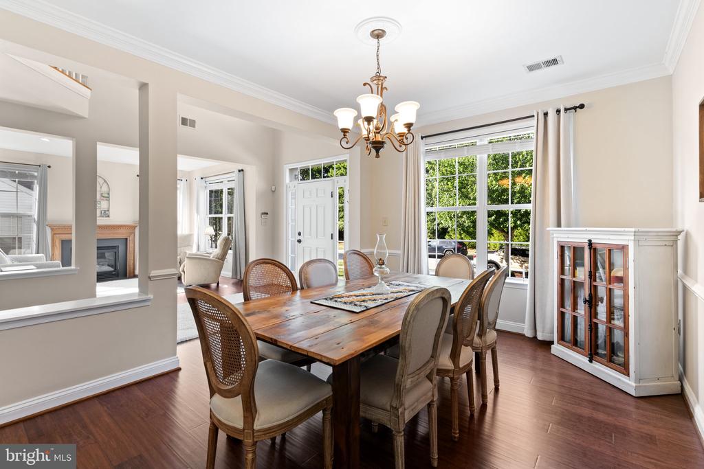 3466 HIGHGROVE DRIVE