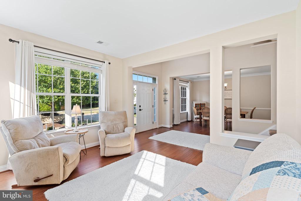 3466 HIGHGROVE DRIVE