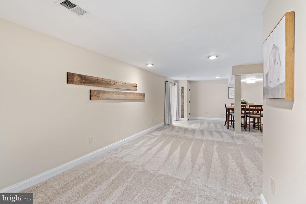 3466 HIGHGROVE DRIVE